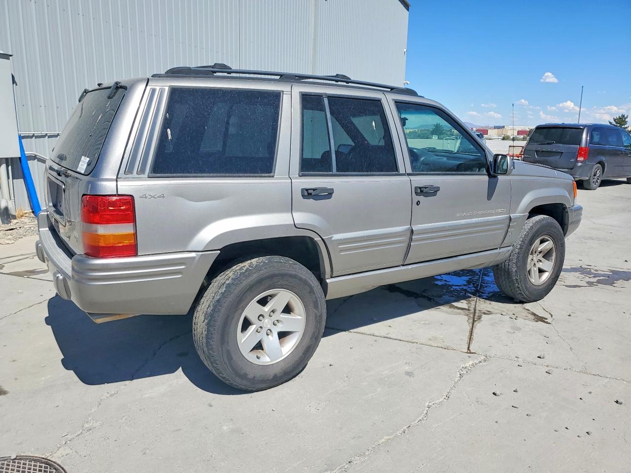 1998 Jeep Grand Cherokee Limited 5.9l Золотой vin: 1J4GZ88Z3WC162700