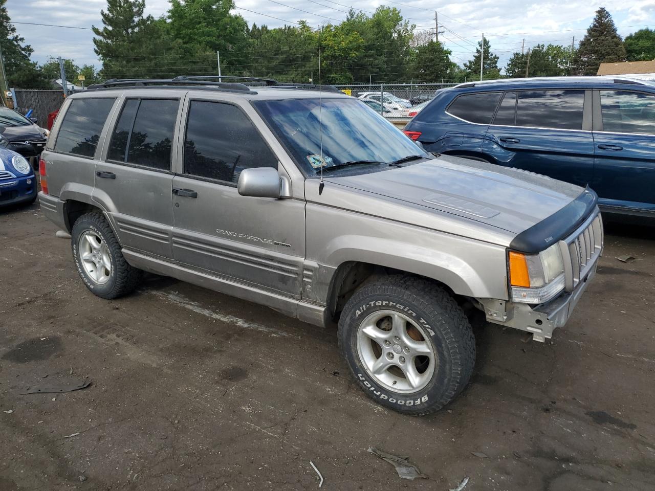 1998年製 ヘディベア ベージュ グレー Price & History 1998 Jeep Grand Cherokee Limited 5.9l 5.9l 8 vin