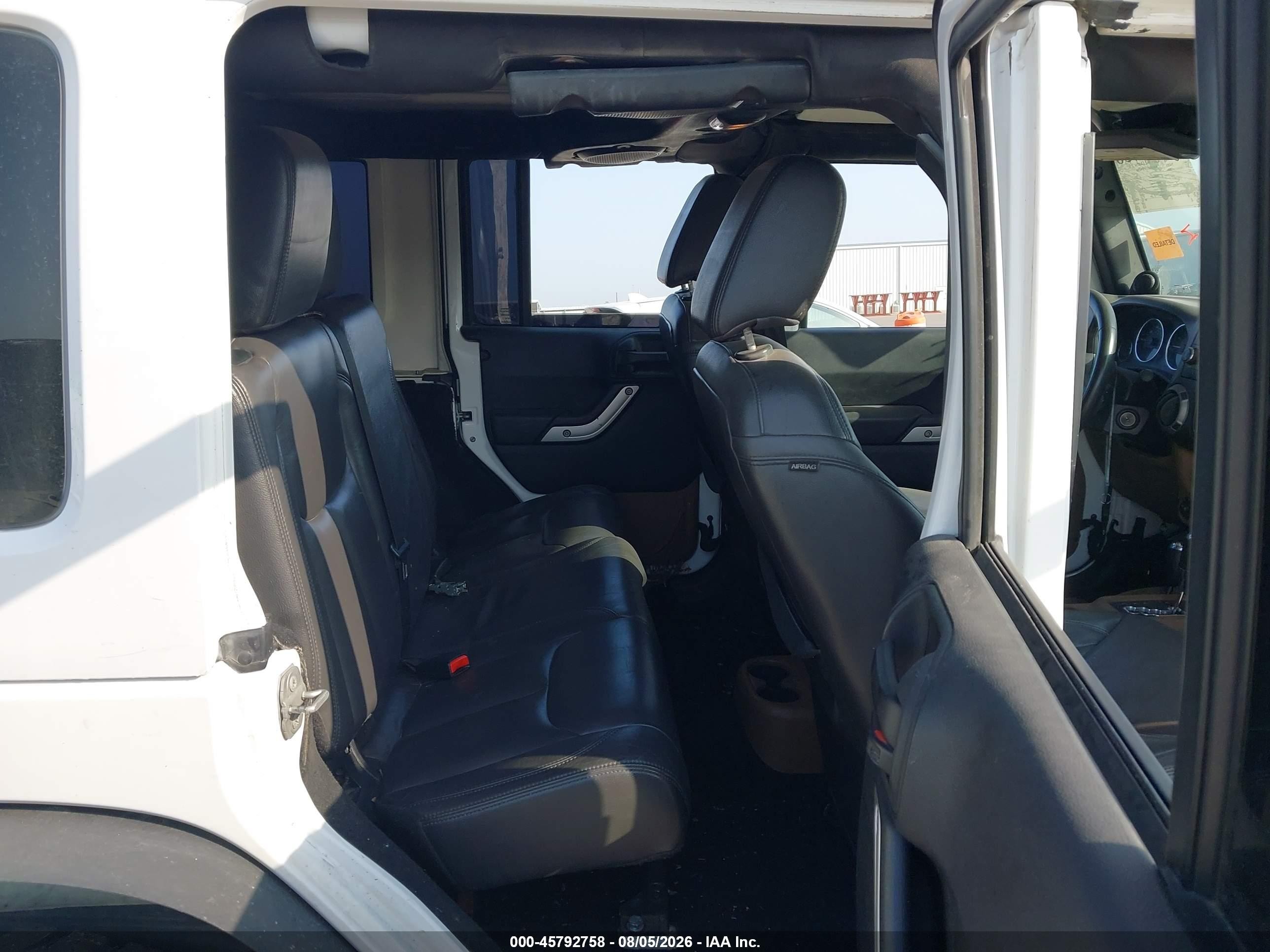 2011 Jeep Wrangler Unlimited Sport White vin: 1J4HA3H17BL528662