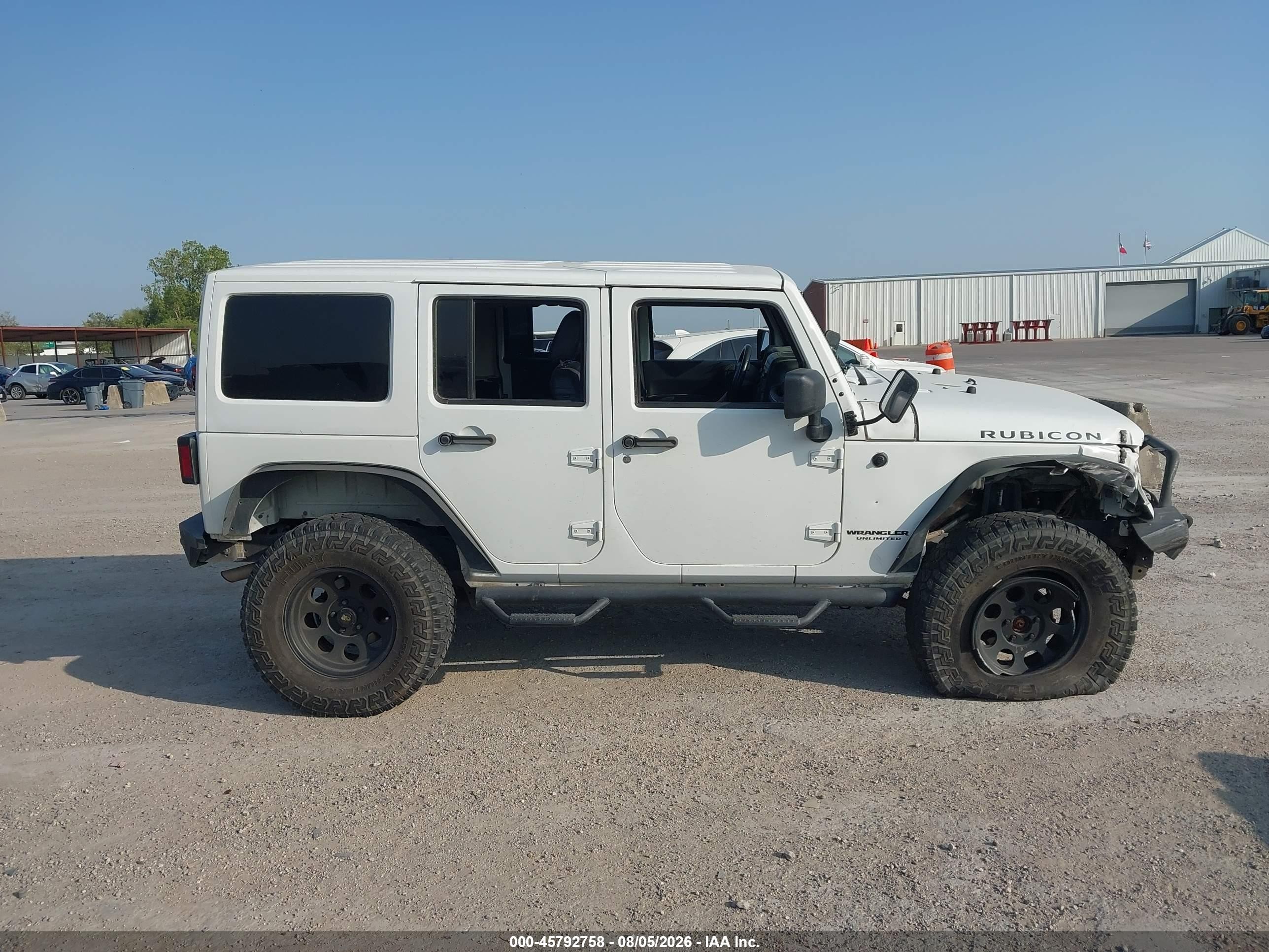2011 Jeep Wrangler Unlimited Sport White vin: 1J4HA3H17BL528662
