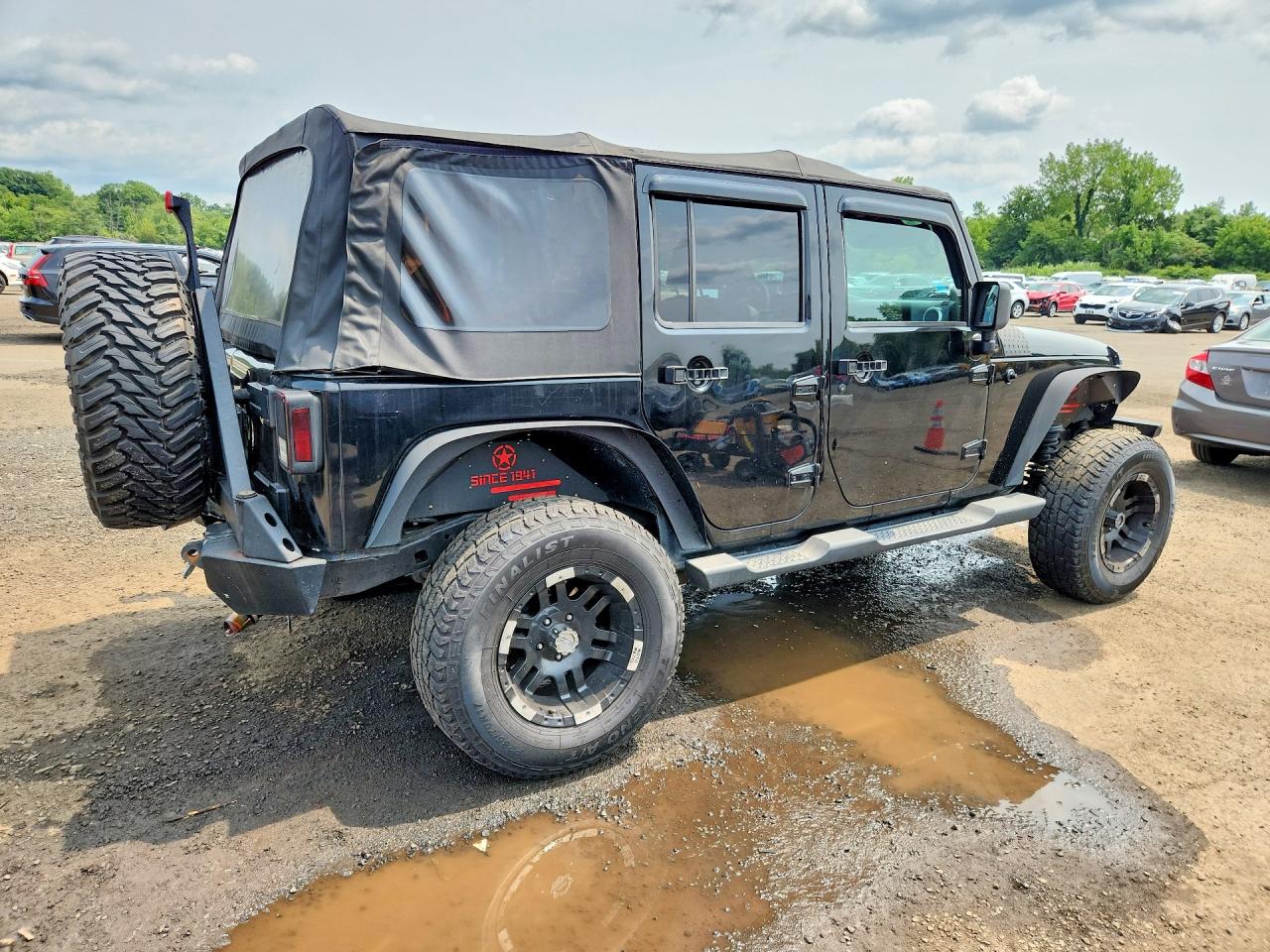 2010 Jeep Wrangler Unlimited Sahara Black vin: 1J4HA5H10AL157290