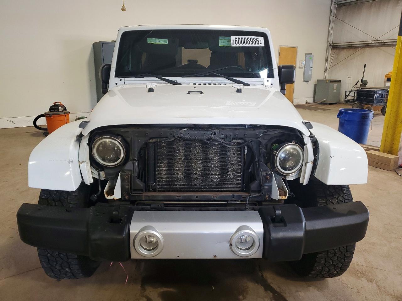 2011 Jeep Wrangler Unlimited Sahara White vin: 1J4HA5H11BL595236