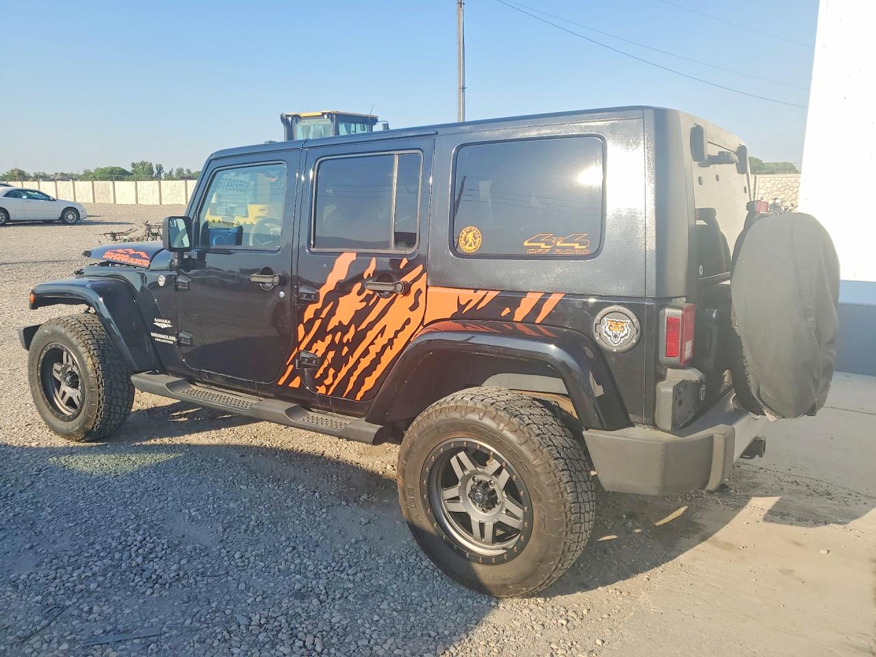2010 Jeep Wrangler Unlimited Sahara Black vin: 1J4HA5H12AL228988