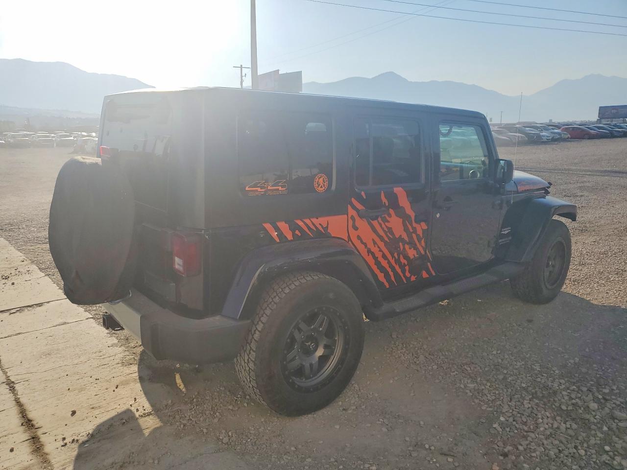 2010 Jeep Wrangler Unlimited Sahara Black vin: 1J4HA5H12AL228988