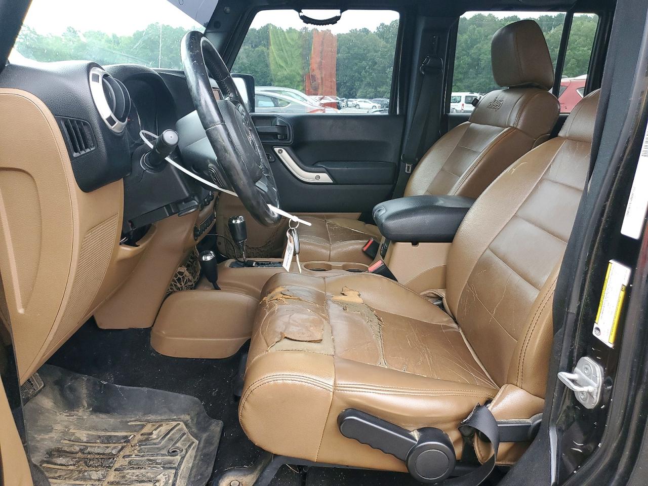 2011 Jeep Wrangler Unlimited Sahara Black vin: 1J4HA5H14BL632358