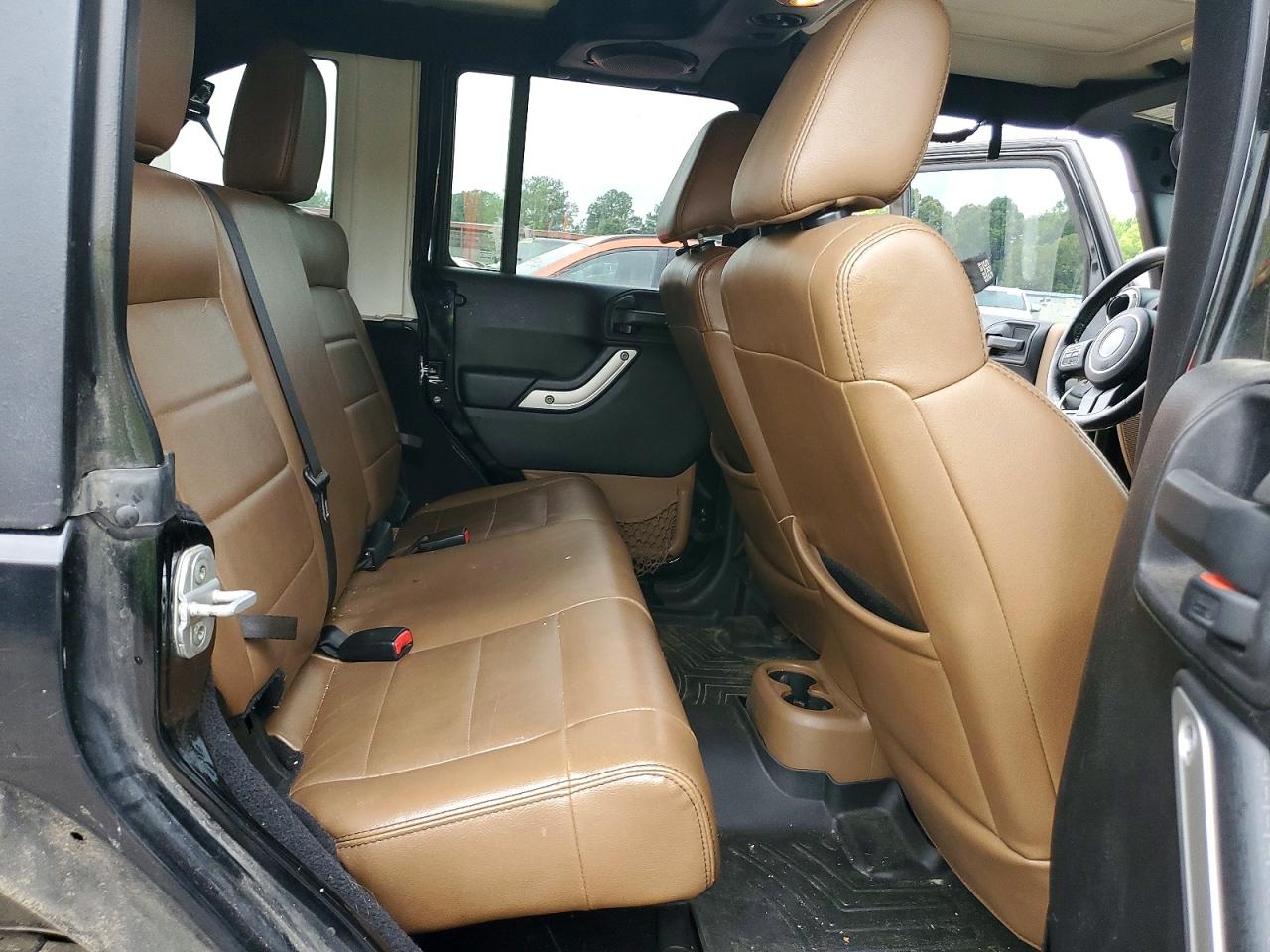 2011 Jeep Wrangler Unlimited Sahara Black vin: 1J4HA5H14BL632358