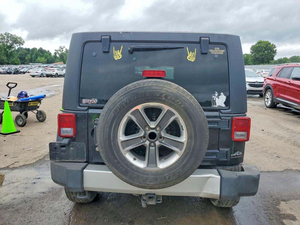 2011 Jeep Wrangler Unlimited Sahara Black vin: 1J4HA5H14BL632358