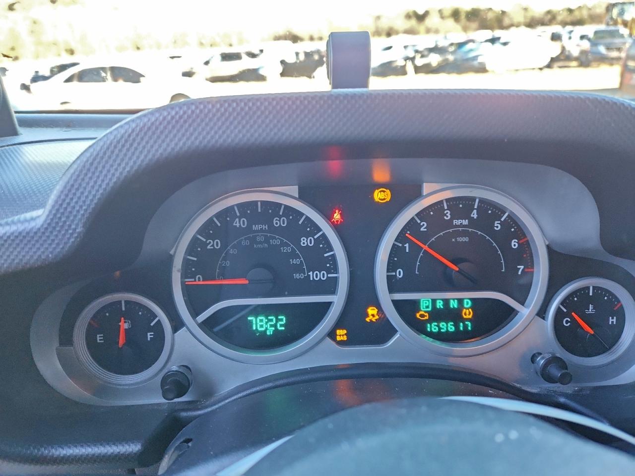 2010 Jeep Wrangler Unlimited Sahara Зеленый vin: 1J4HA5H18AL181711