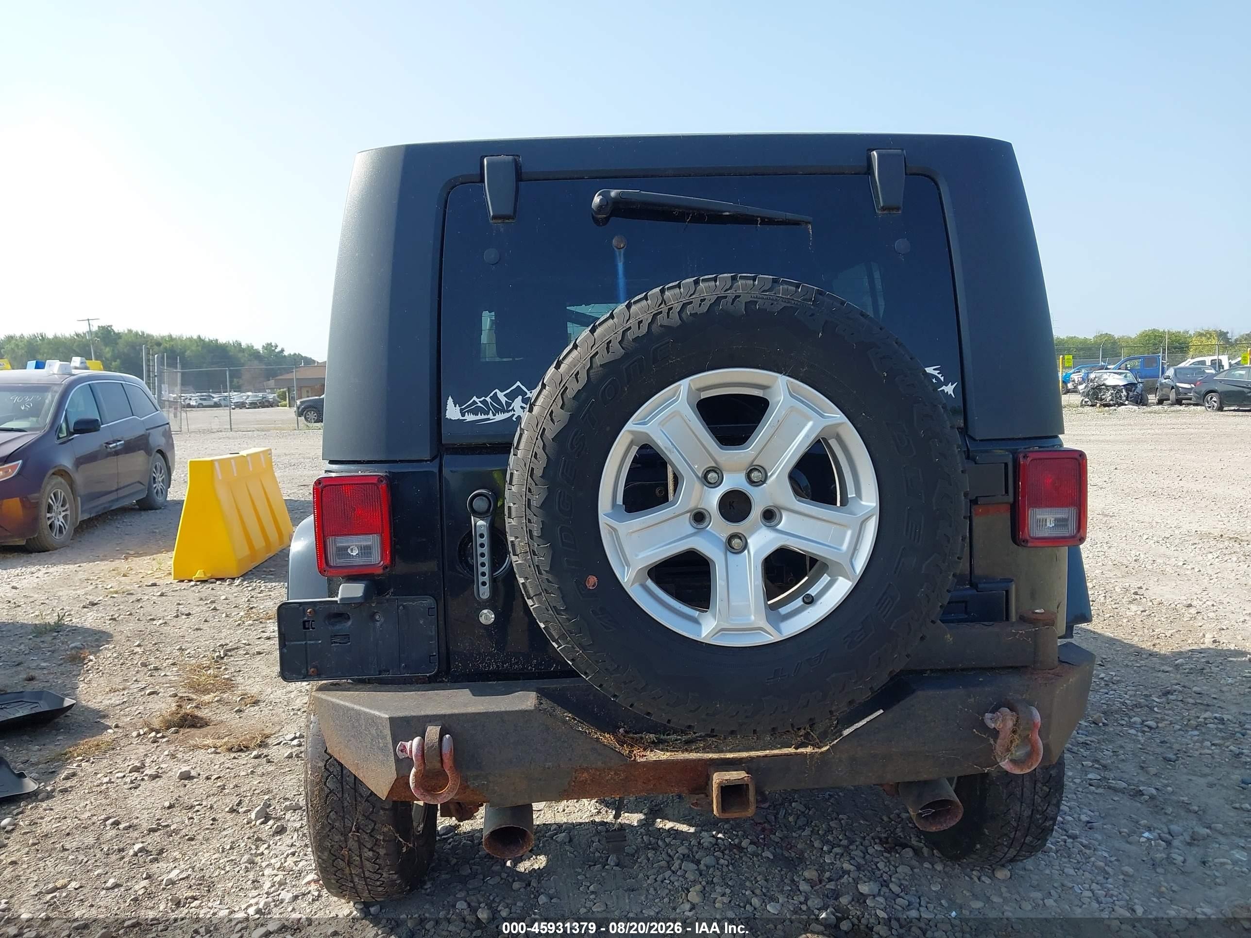 2010 Jeep Wrangler Unlimited Sahara Black vin: 1J4HA5H19AL146059