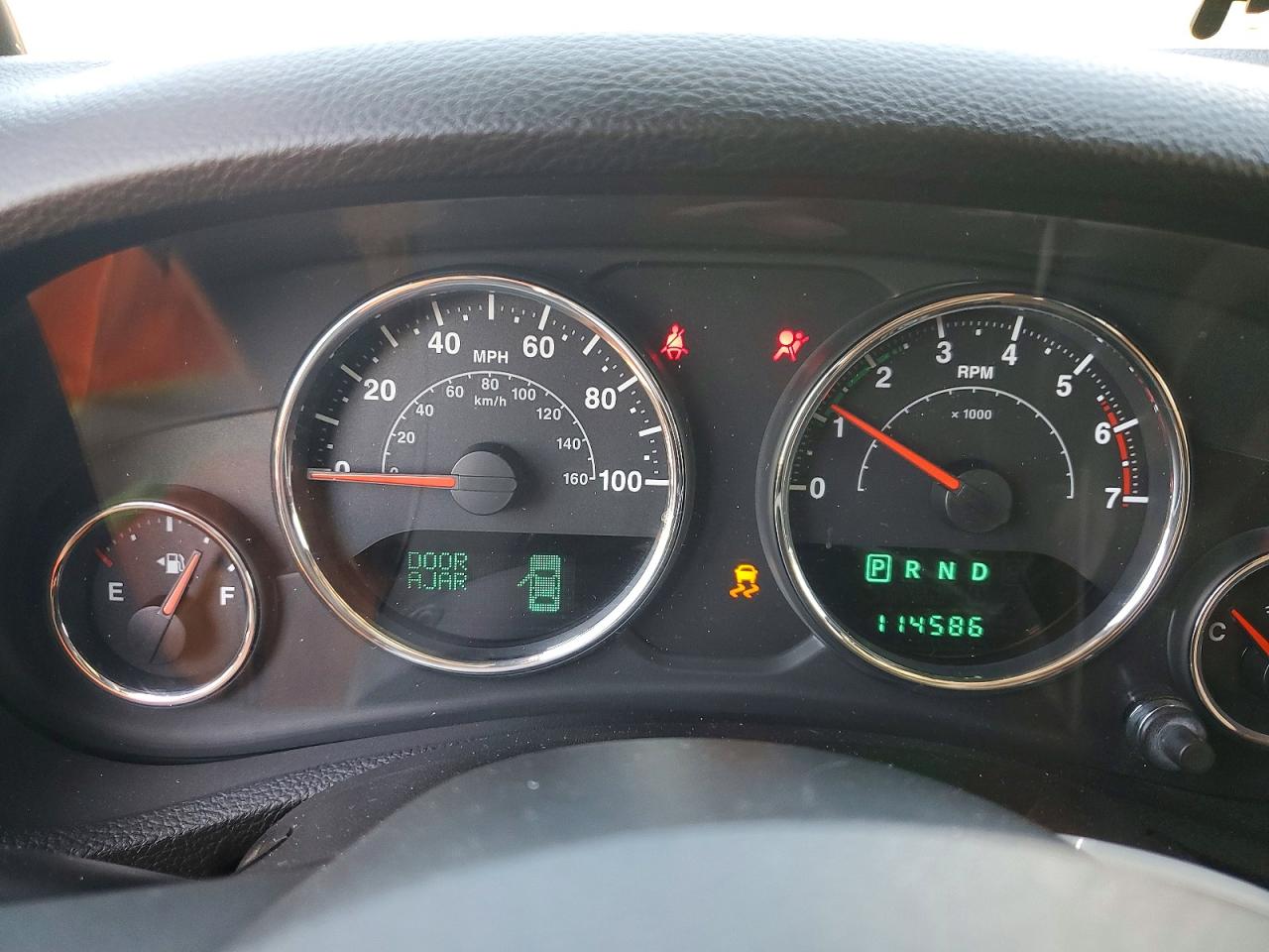 2011 Jeep Wrangler Rubicon Green vin: 1J4HA6D15BL621042