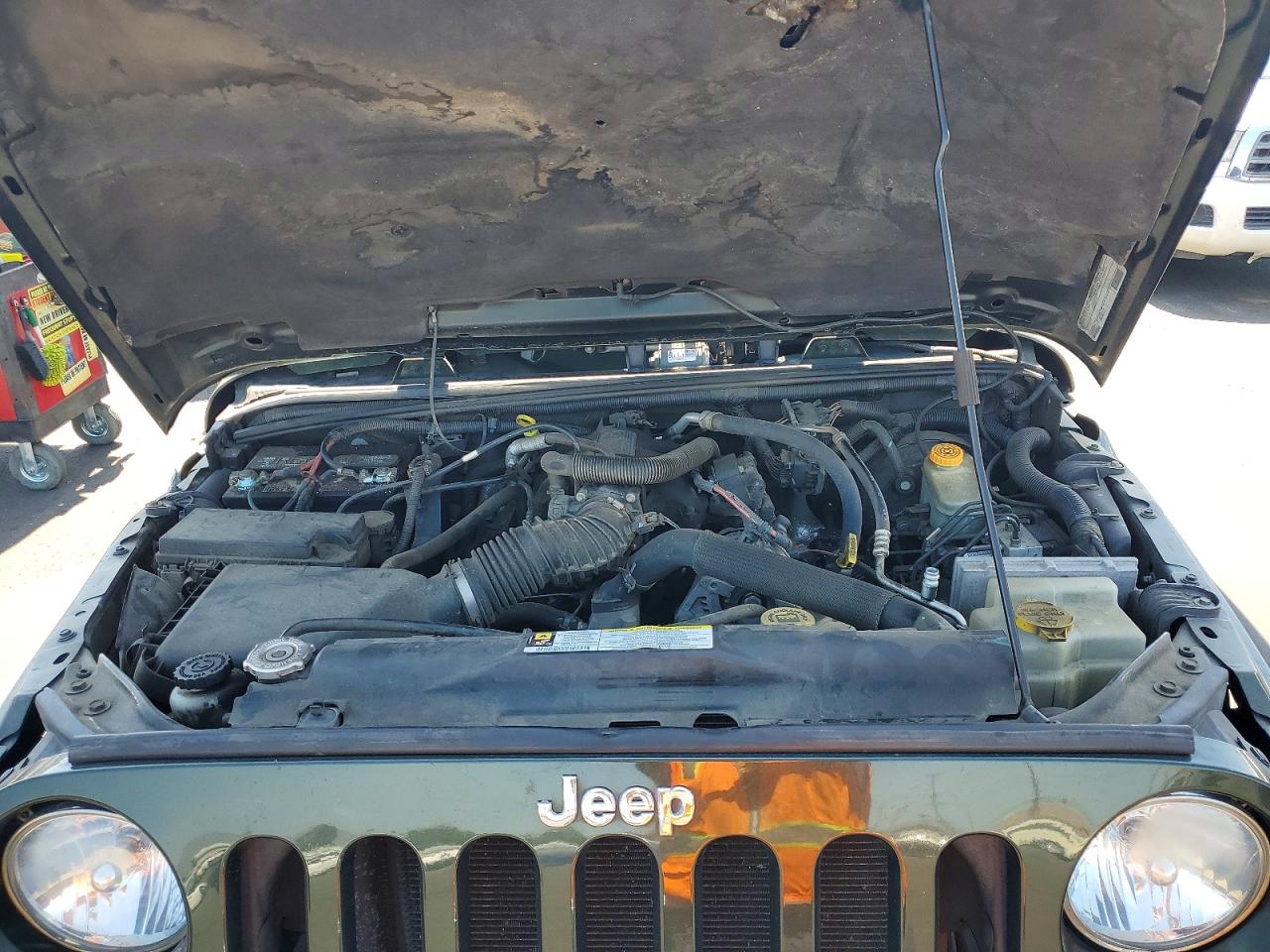 2011 Jeep Wrangler Rubicon Green vin: 1J4HA6D15BL621042