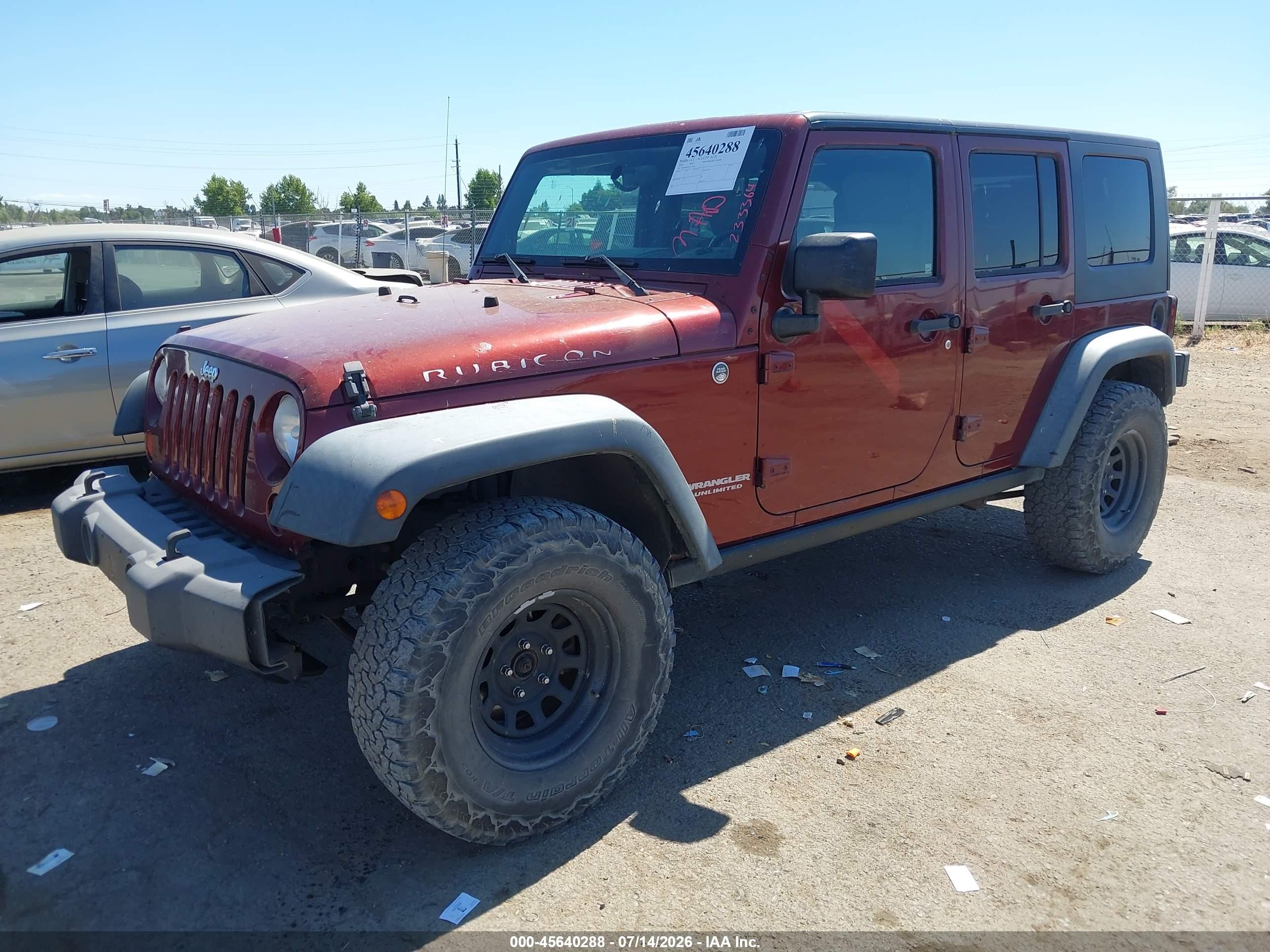 2010 Jeep Wrangler Unlimited Rubicon Burgundy vin: 1J4HA6H13AL233364