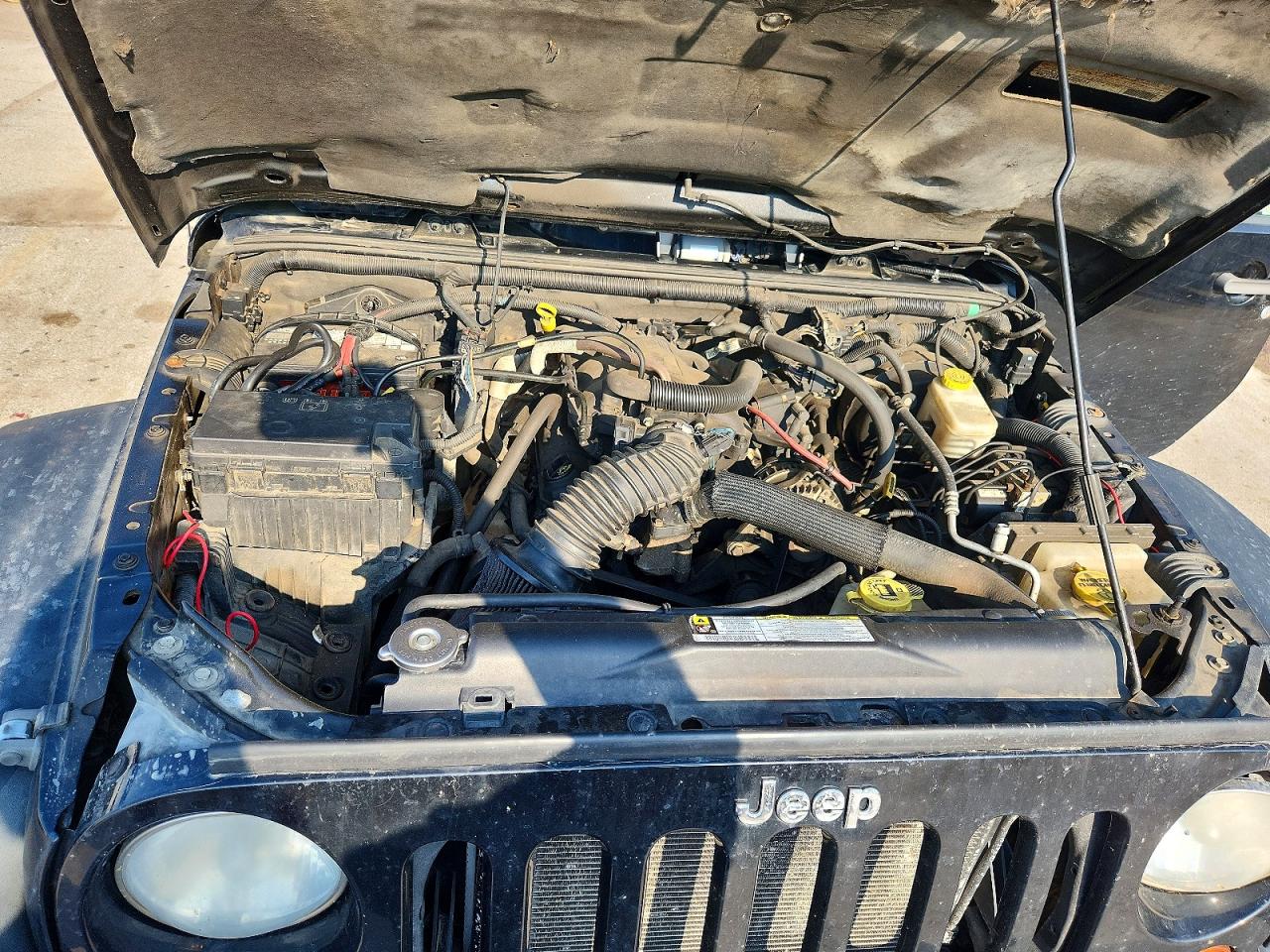 2011 Jeep Wrangler Unlimited Rubicon Black vin: 1J4HA6H13BL573390