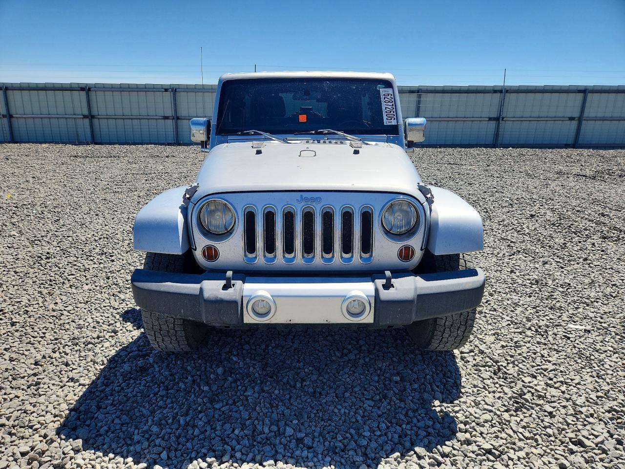 2011 Jeep Wrangler Unlimited Jeep 70th Anniversary Серебряный vin: 1J4HA7H16BL613869