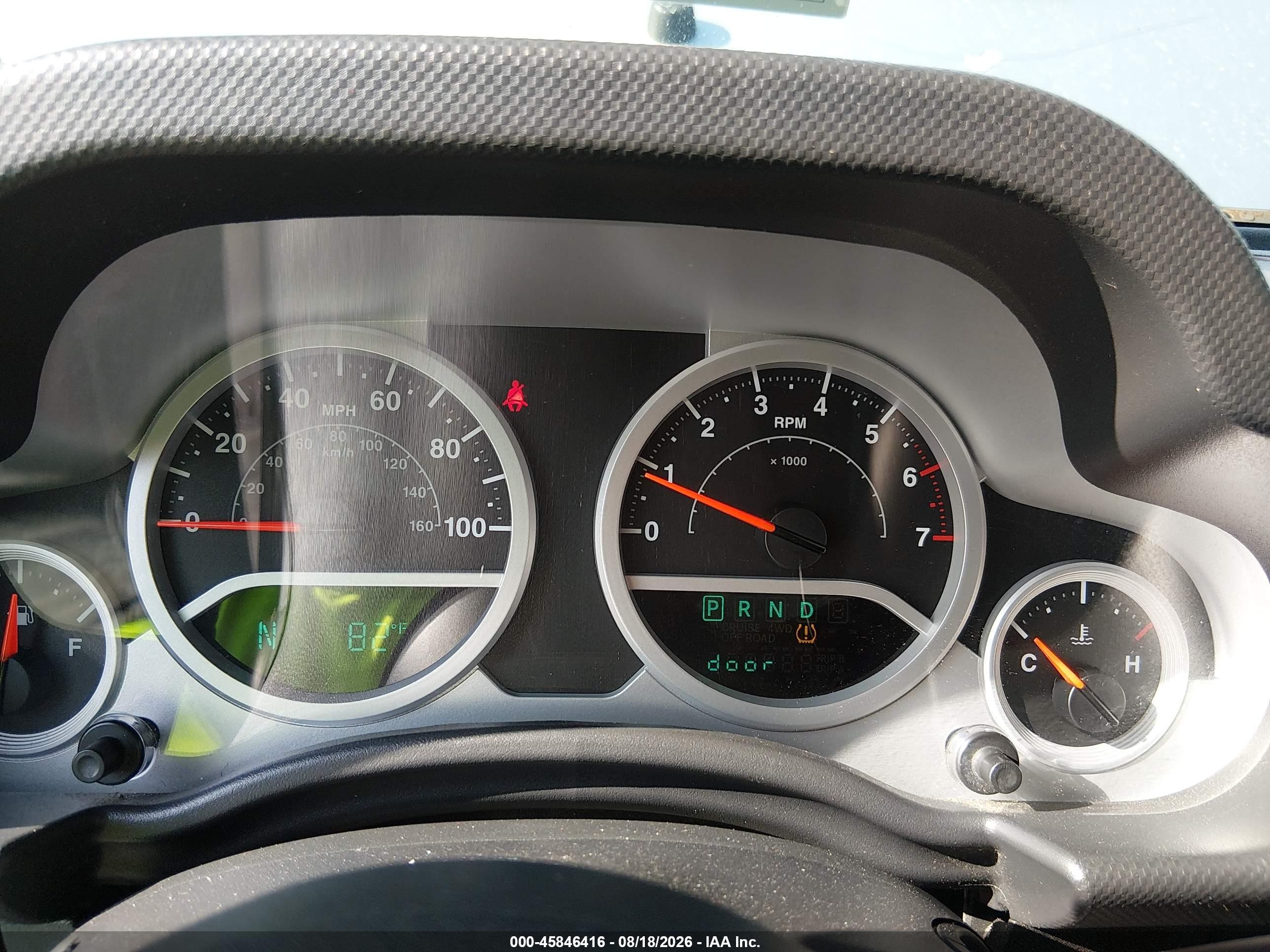 2010 Jeep Wrangler Unlimited Sport Серебряный vin: 1J4HB3H16AL165685