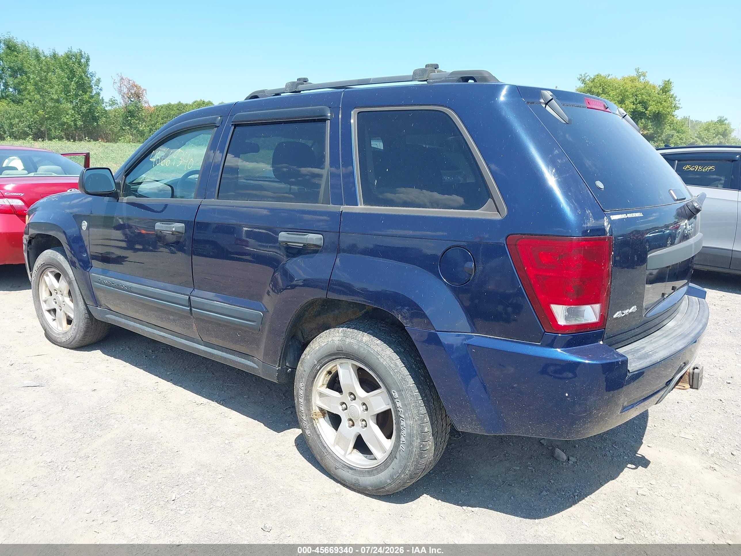 2005 Jeep Grand Cherokee Laredo Blue vin: 1J4HR48N15C542479