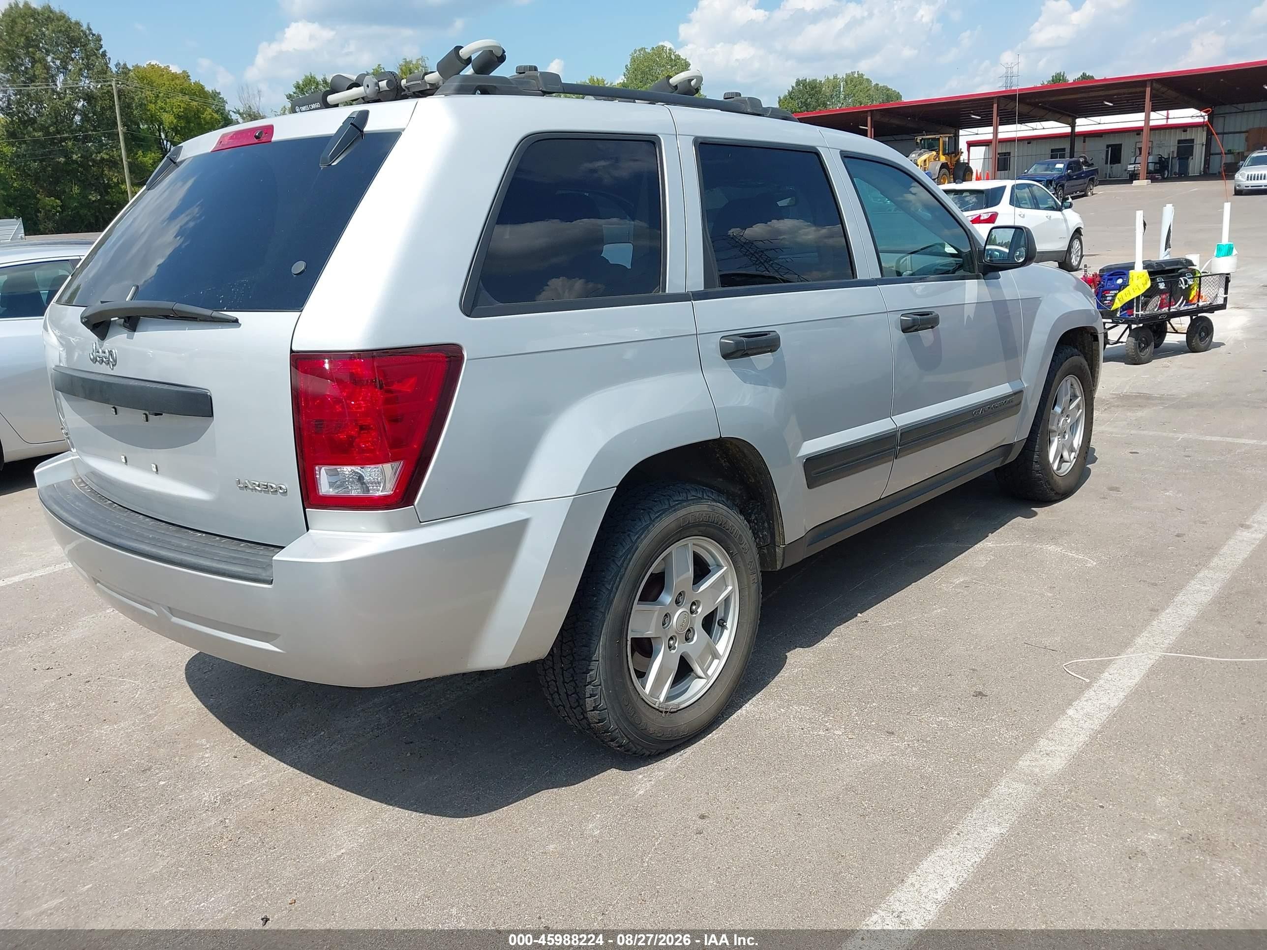 2005 Jeep Grand Cherokee Laredo Gray vin: 1J4HR48N25C723543
