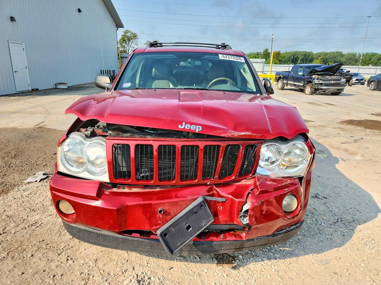 2005 Jeep Grand Cherokee Laredo Red vin: 1J4HR48N65C702906