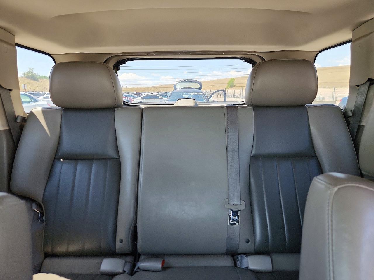 2005 Jeep Grand Cherokee Laredo Tan vin: 1J4HR48N95C697703