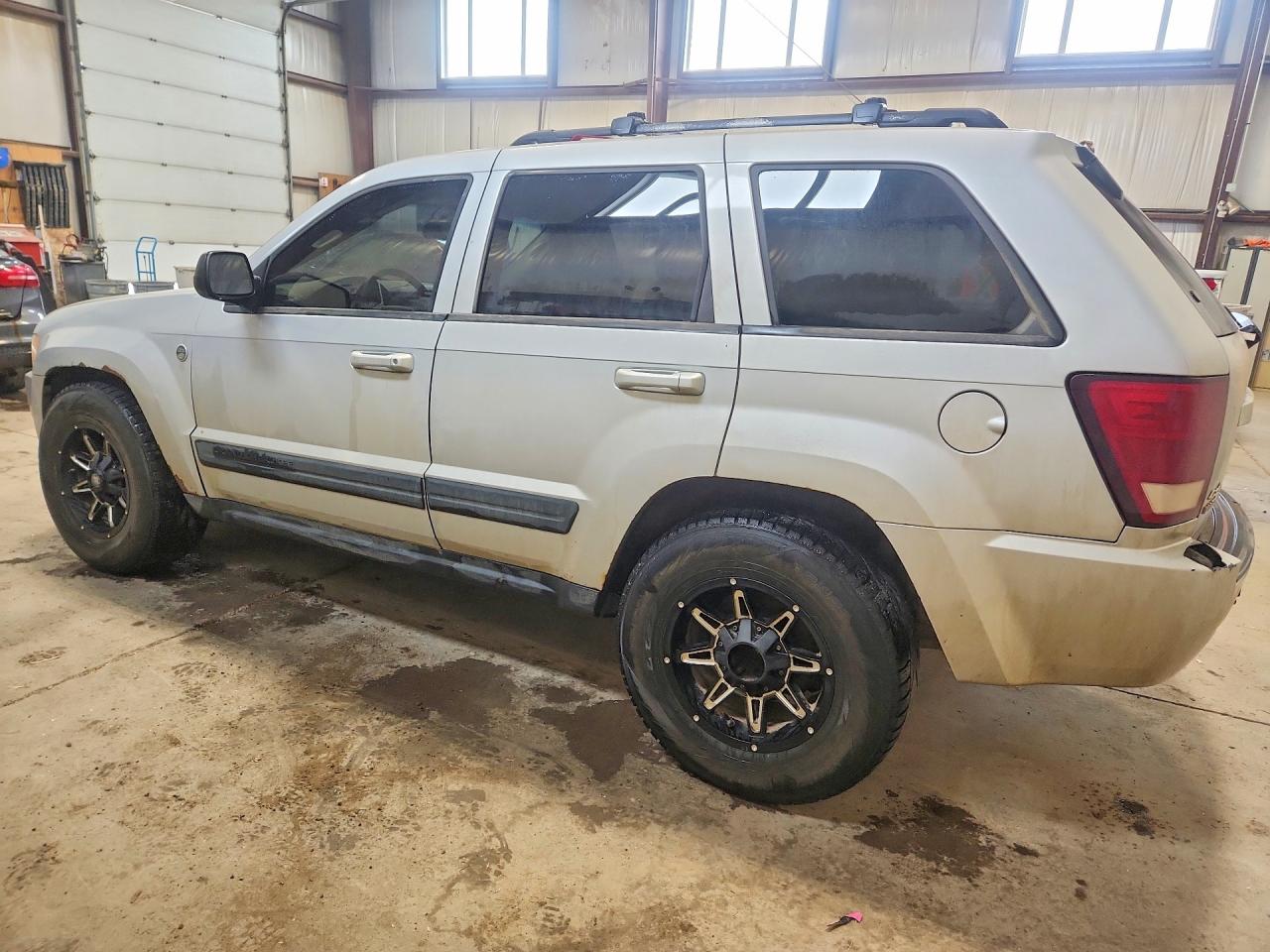 2006 Jeep Grand Cherokee Laredo Silver vin: 1J4HR48NX6C160968