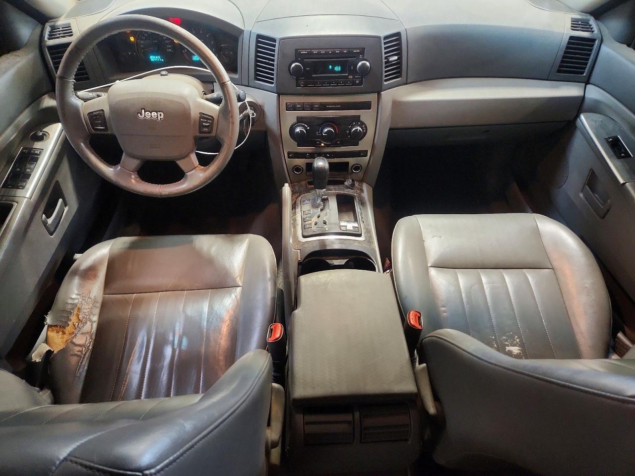 2006 Jeep Grand Cherokee Laredo Silver vin: 1J4HR48NX6C160968