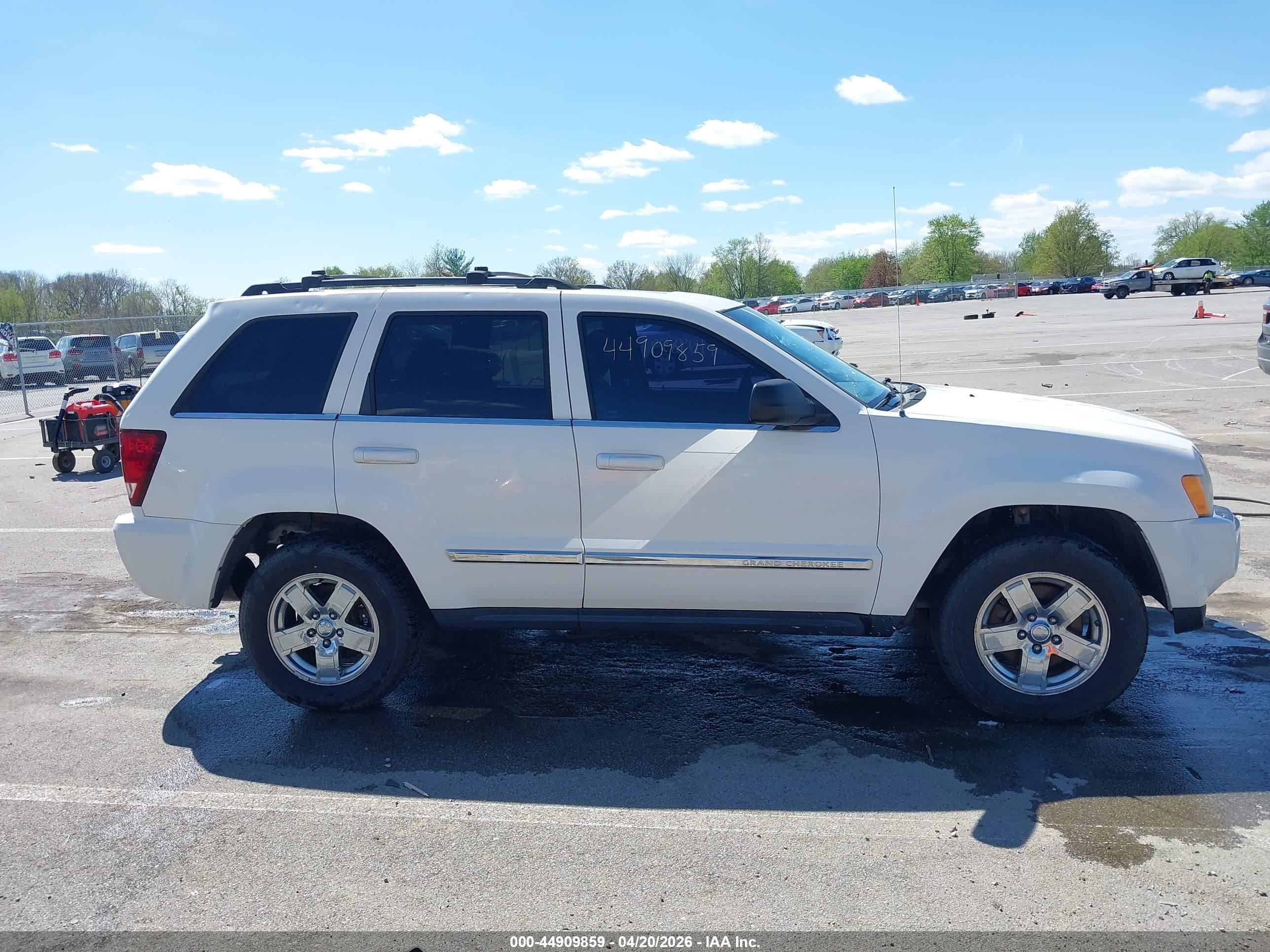 2005 Jeep Grand Cherokee Limited White vin: 1J4HR58215C615071