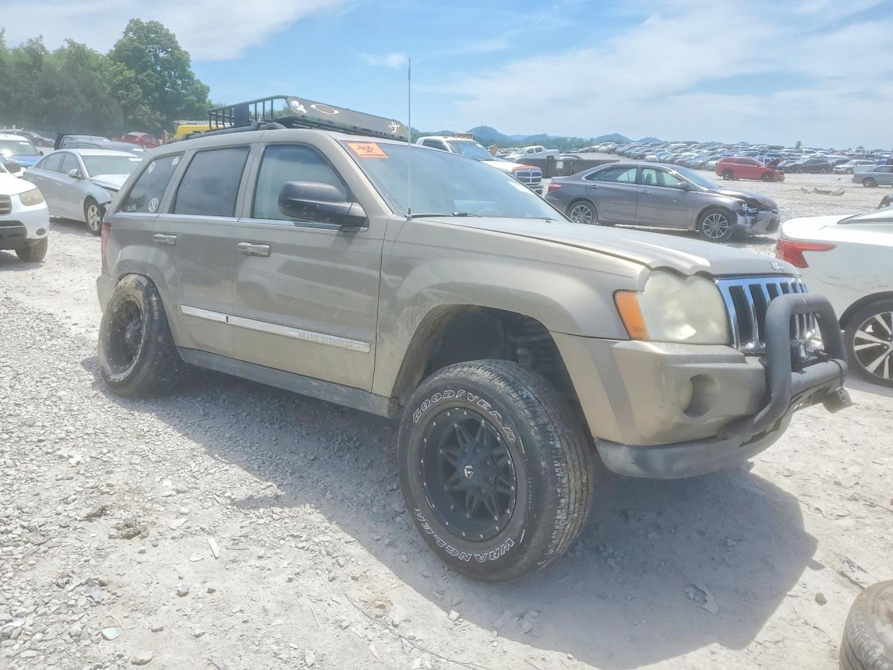 2005 Jeep Grand Cherokee Limited Beige vin: 1J4HR58215C651925