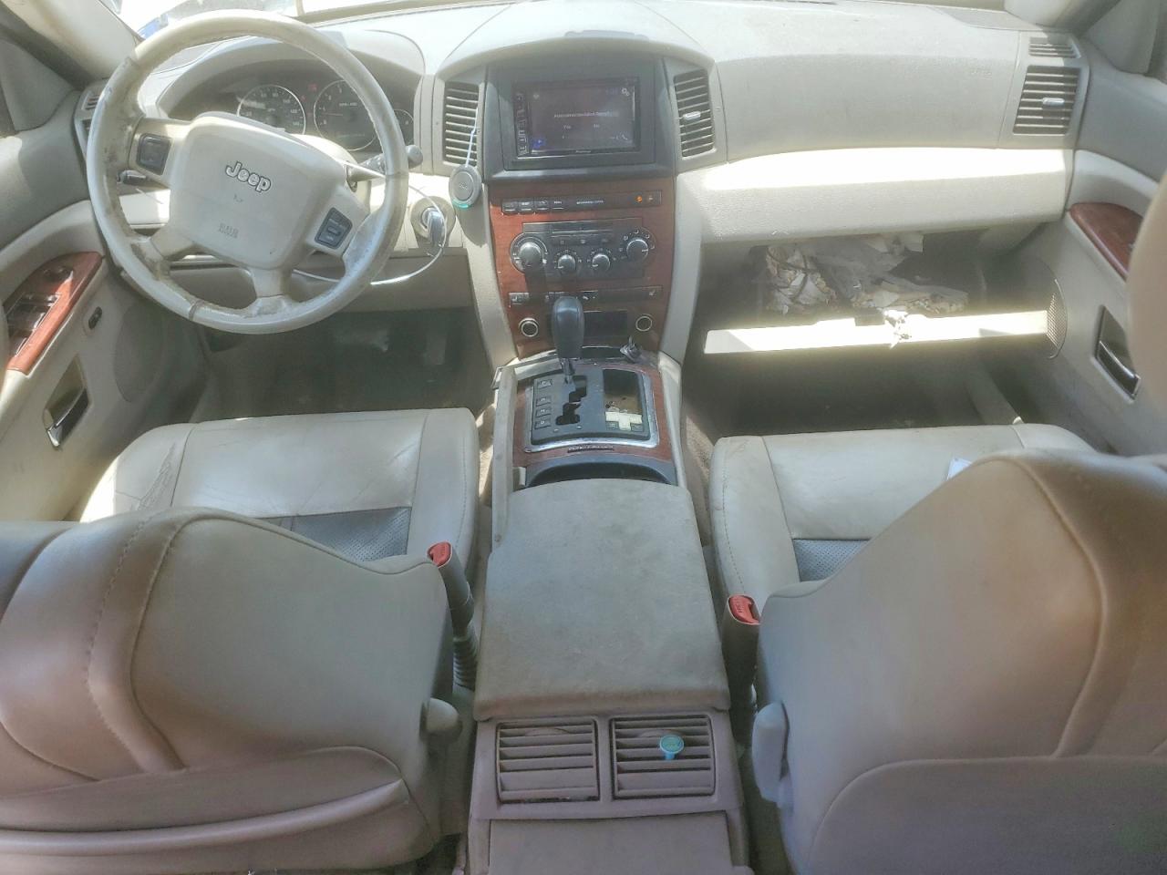 2005 Jeep Grand Cherokee Limited Beige vin: 1J4HR58215C651925