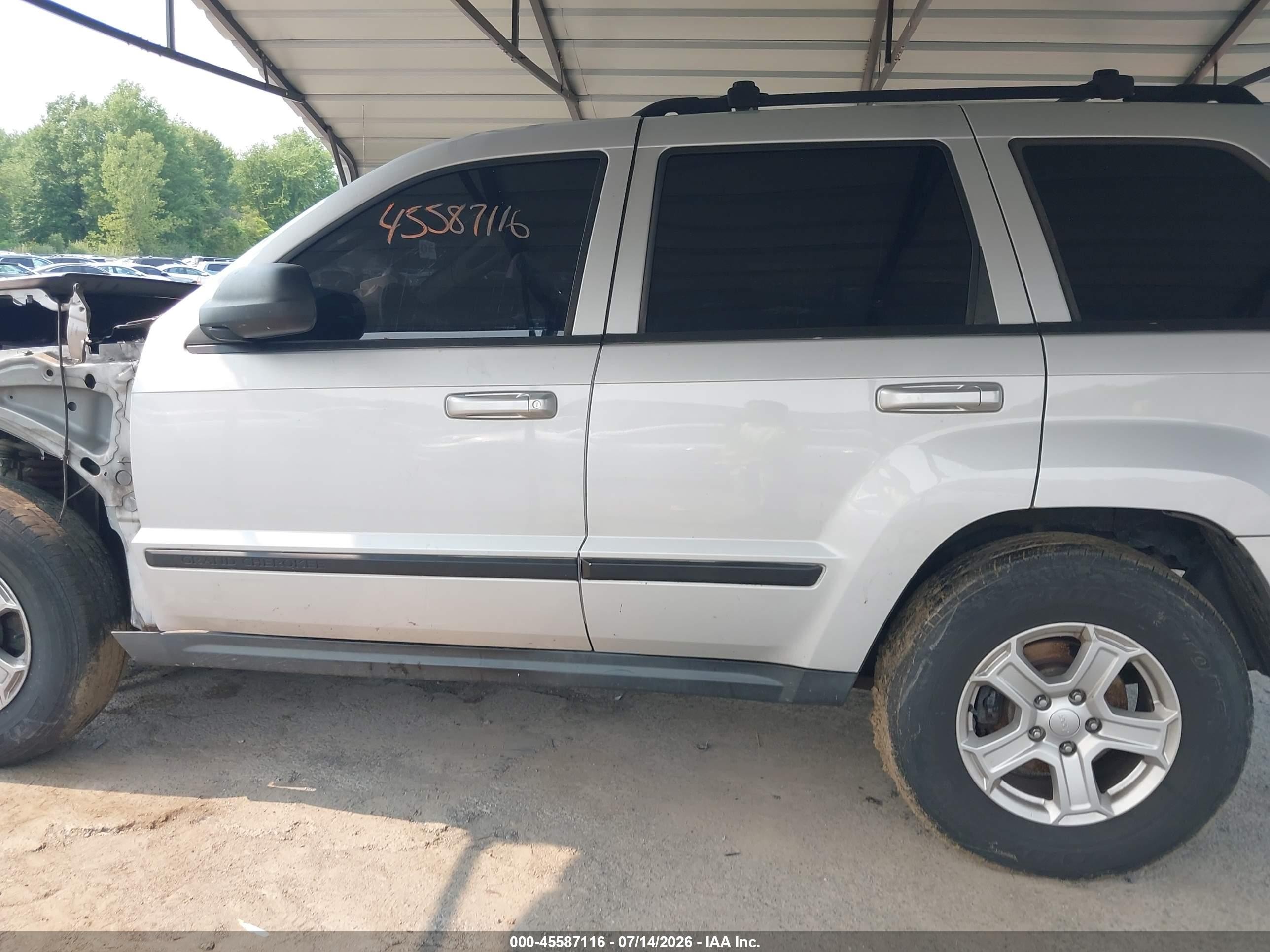 2006 Jeep Grand Cherokee Limited Silver vin: 1J4HR58256C361494