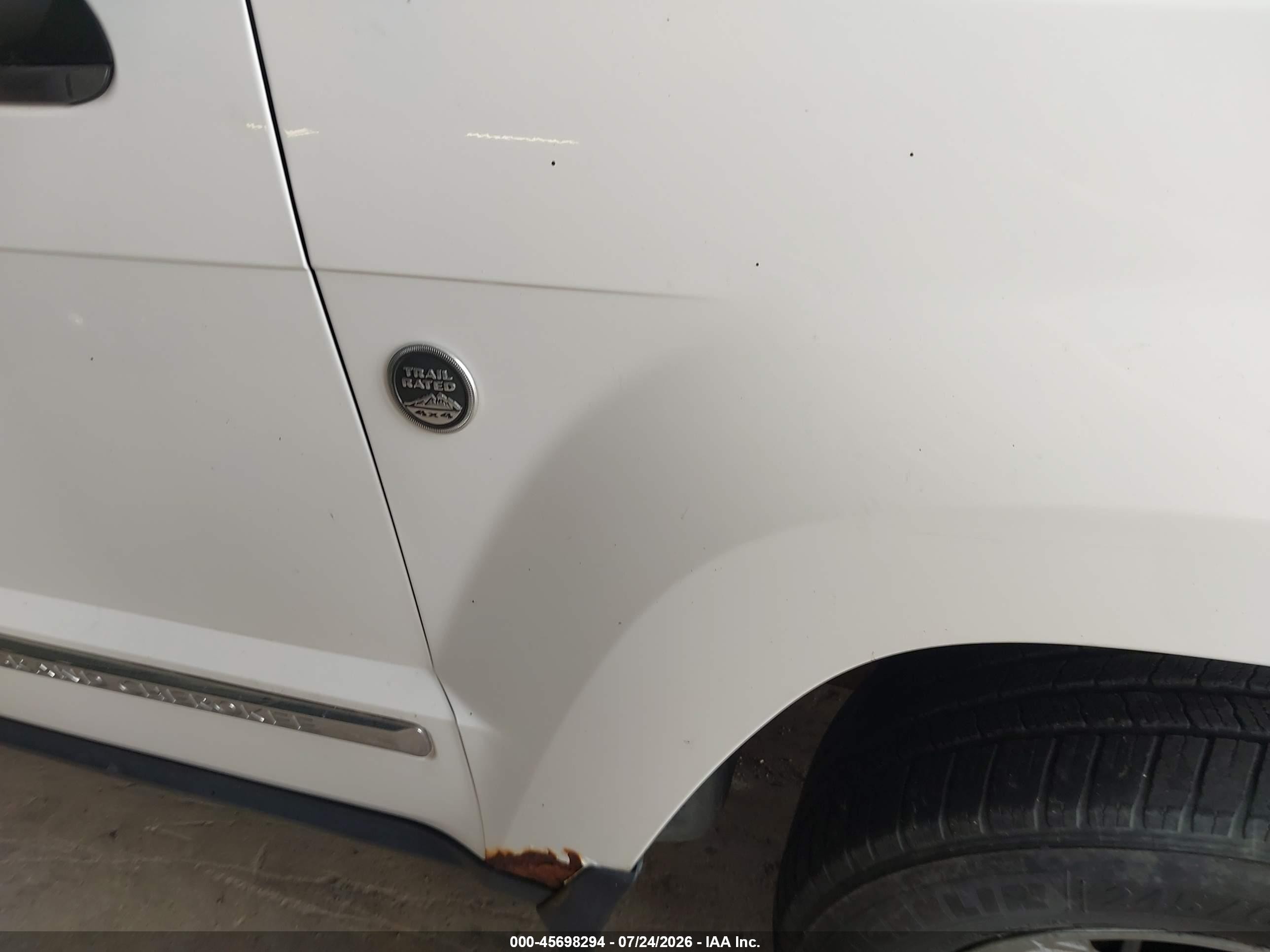 2005 Jeep Grand Cherokee Limited White vin: 1J4HR58265C675427