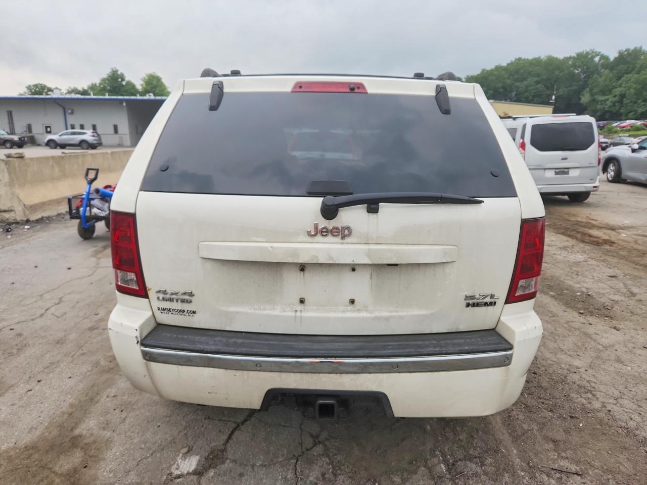 2006 Jeep Grand Cherokee Limited White vin: 1J4HR58286C223206