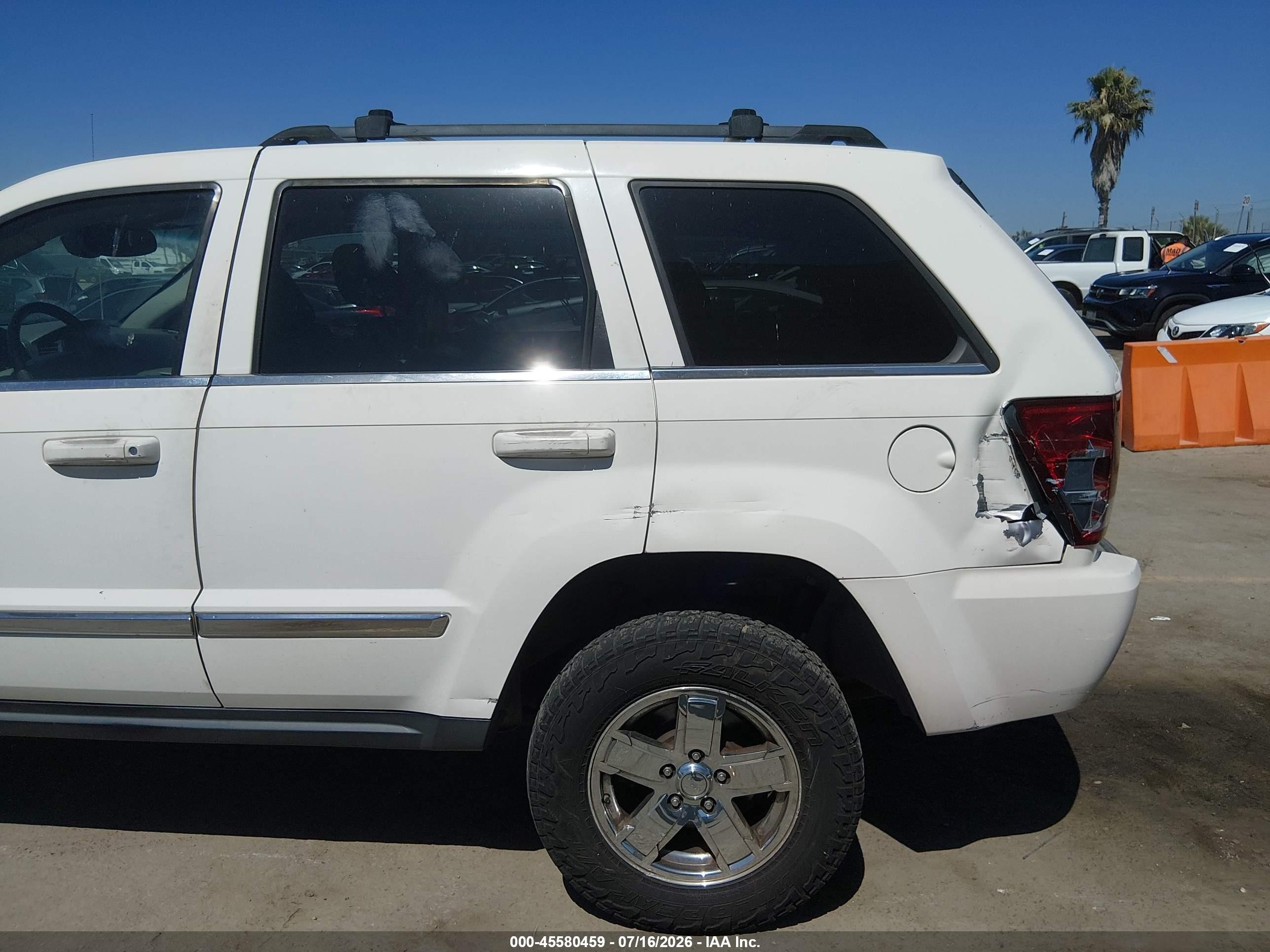 2005 Jeep Grand Cherokee Limited White vin: 1J4HR58295C522721