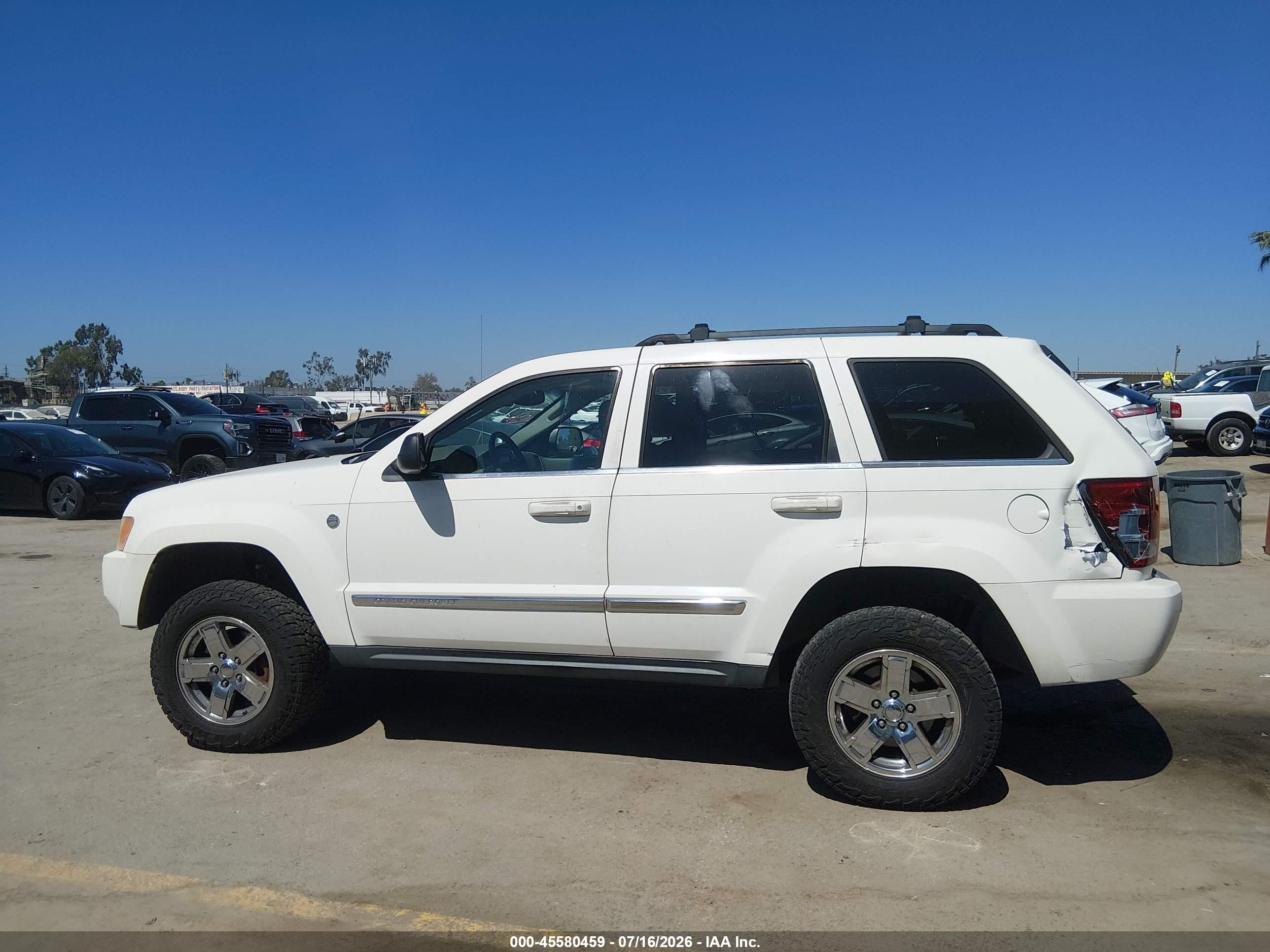 2005 Jeep Grand Cherokee Limited White vin: 1J4HR58295C522721