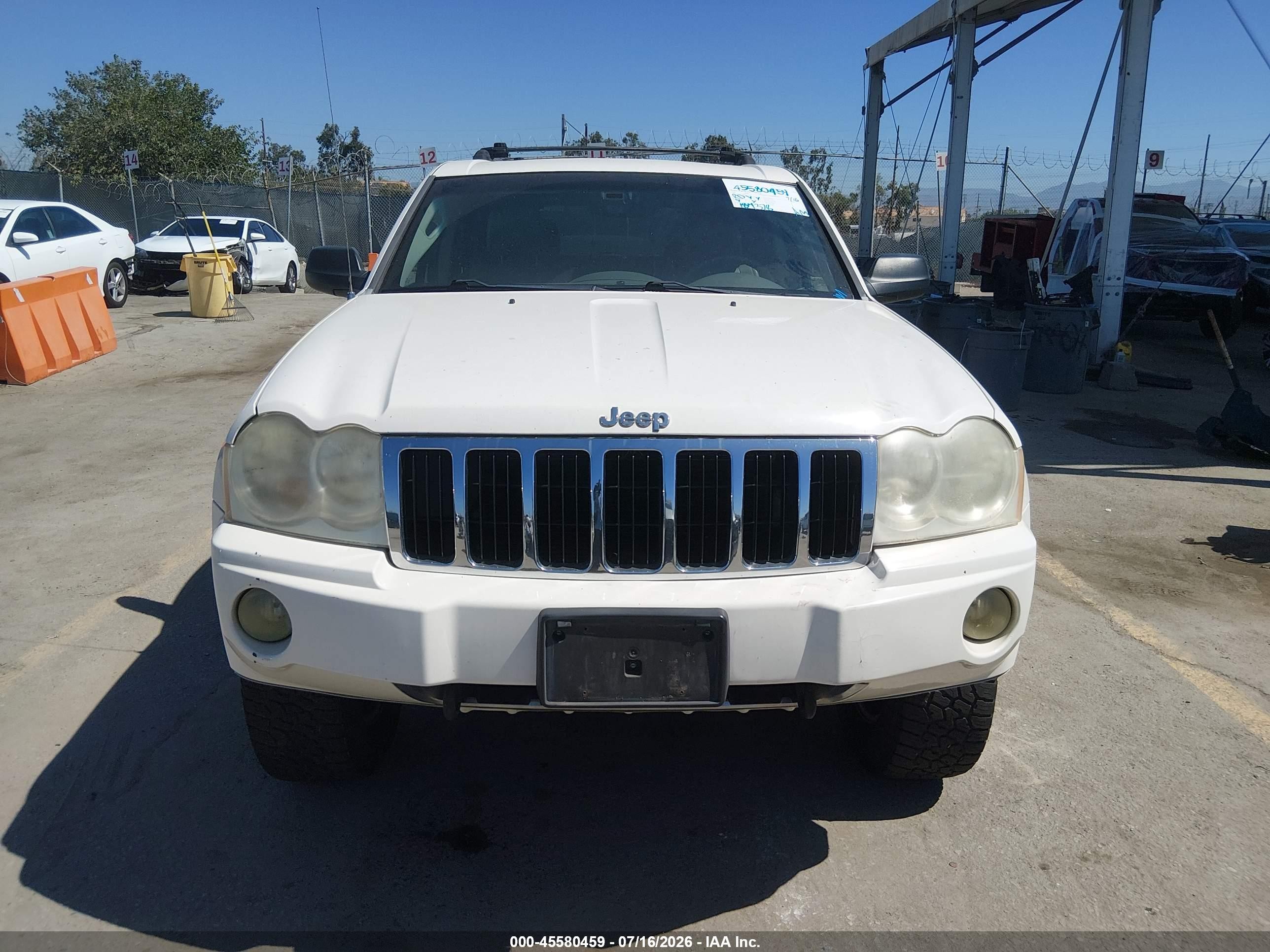 2005 Jeep Grand Cherokee Limited White vin: 1J4HR58295C522721