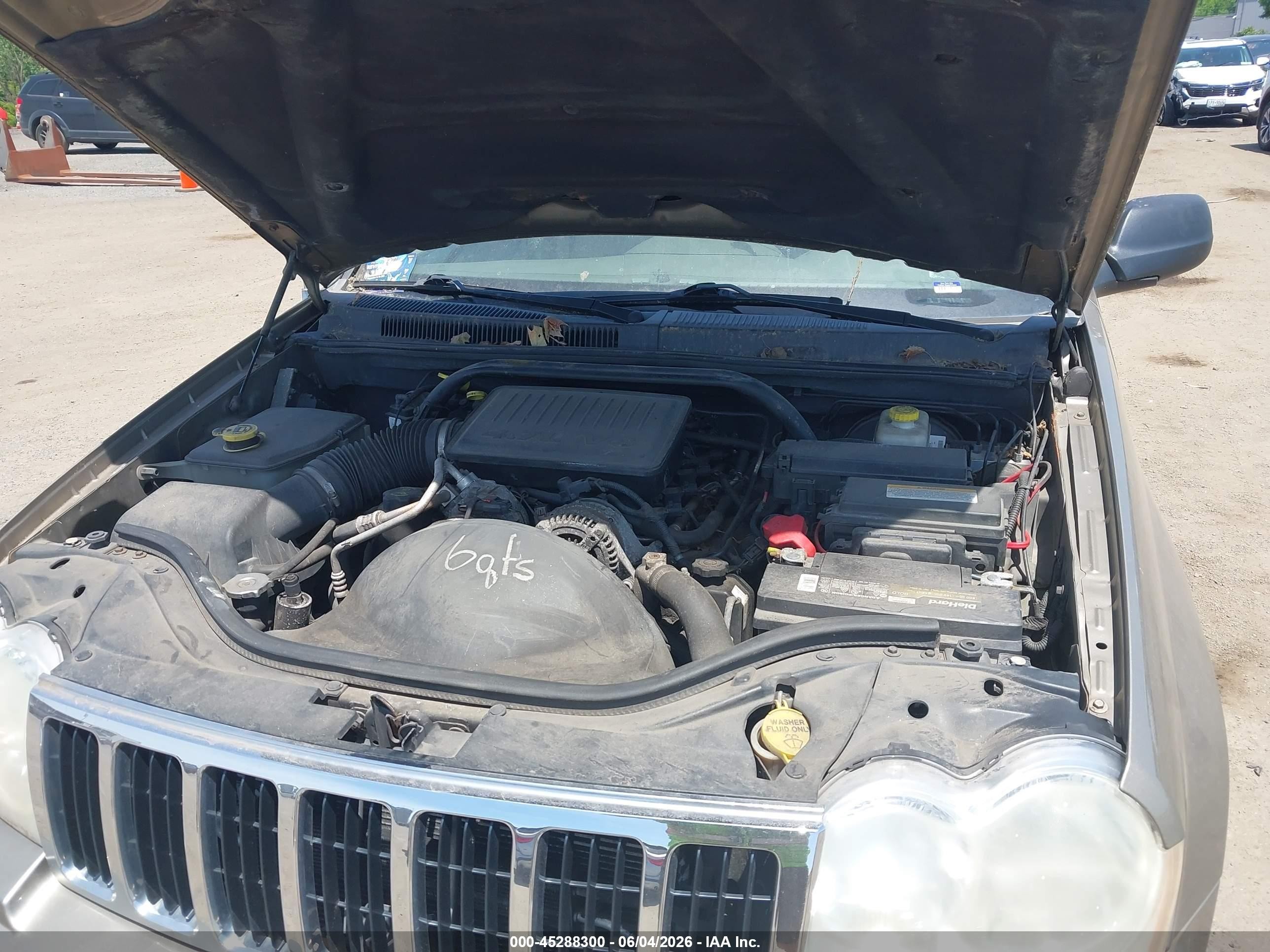 2005 Jeep Grand Cherokee Limited Beige vin: 1J4HR58N25C548930