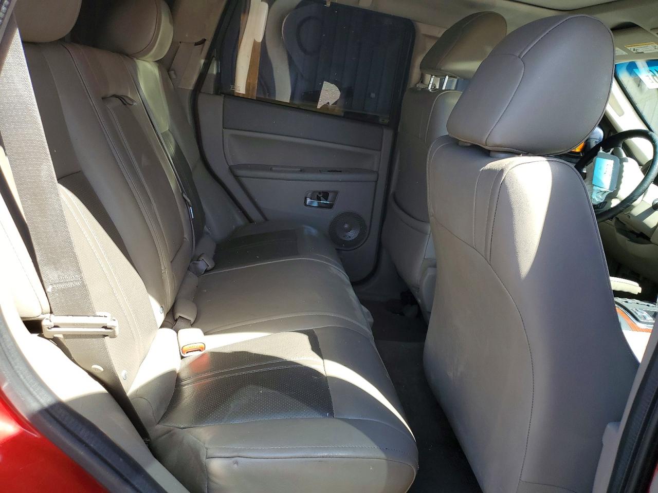 2005 Jeep Grand Cherokee Limited Maroon vin: 1J4HR58N45C612188