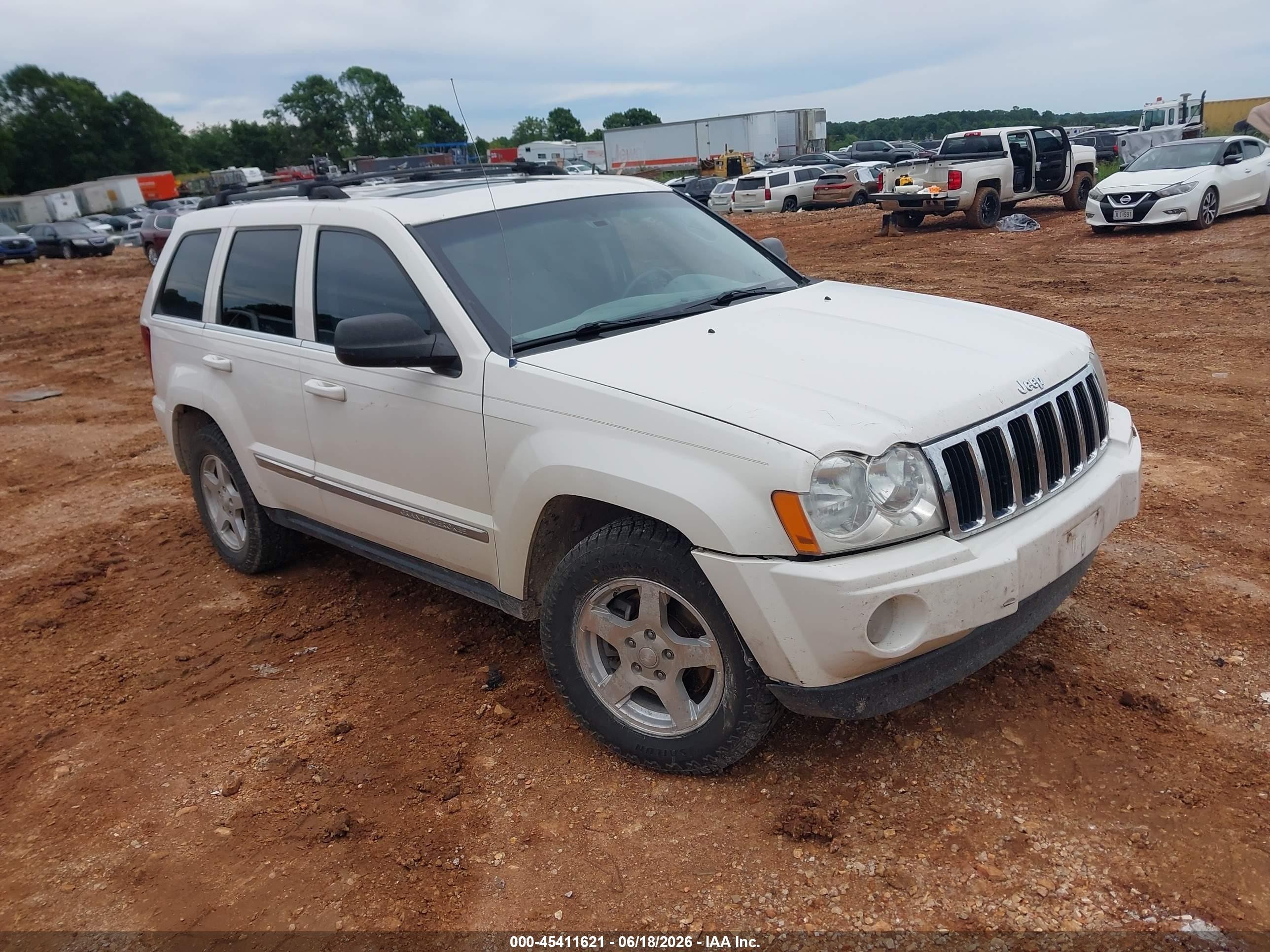 2006 Jeep Grand Cherokee Limited White vin: 1J4HR58N46C208356