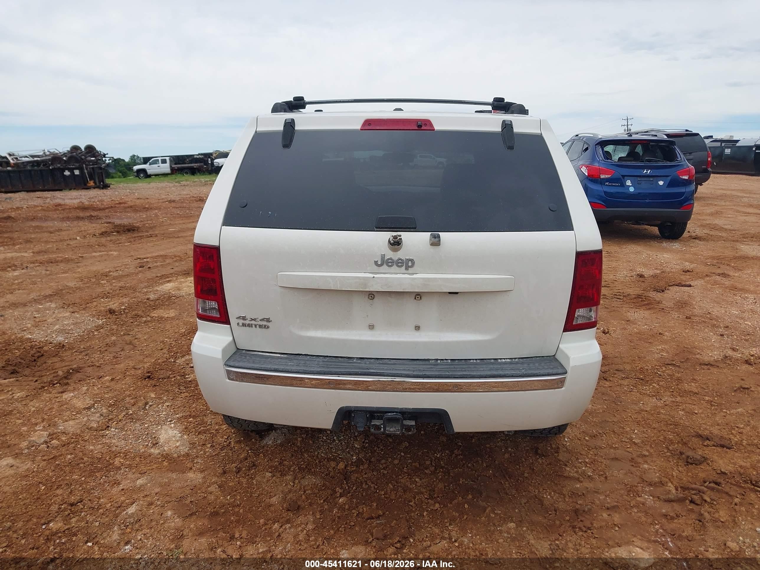 2006 Jeep Grand Cherokee Limited White vin: 1J4HR58N46C208356