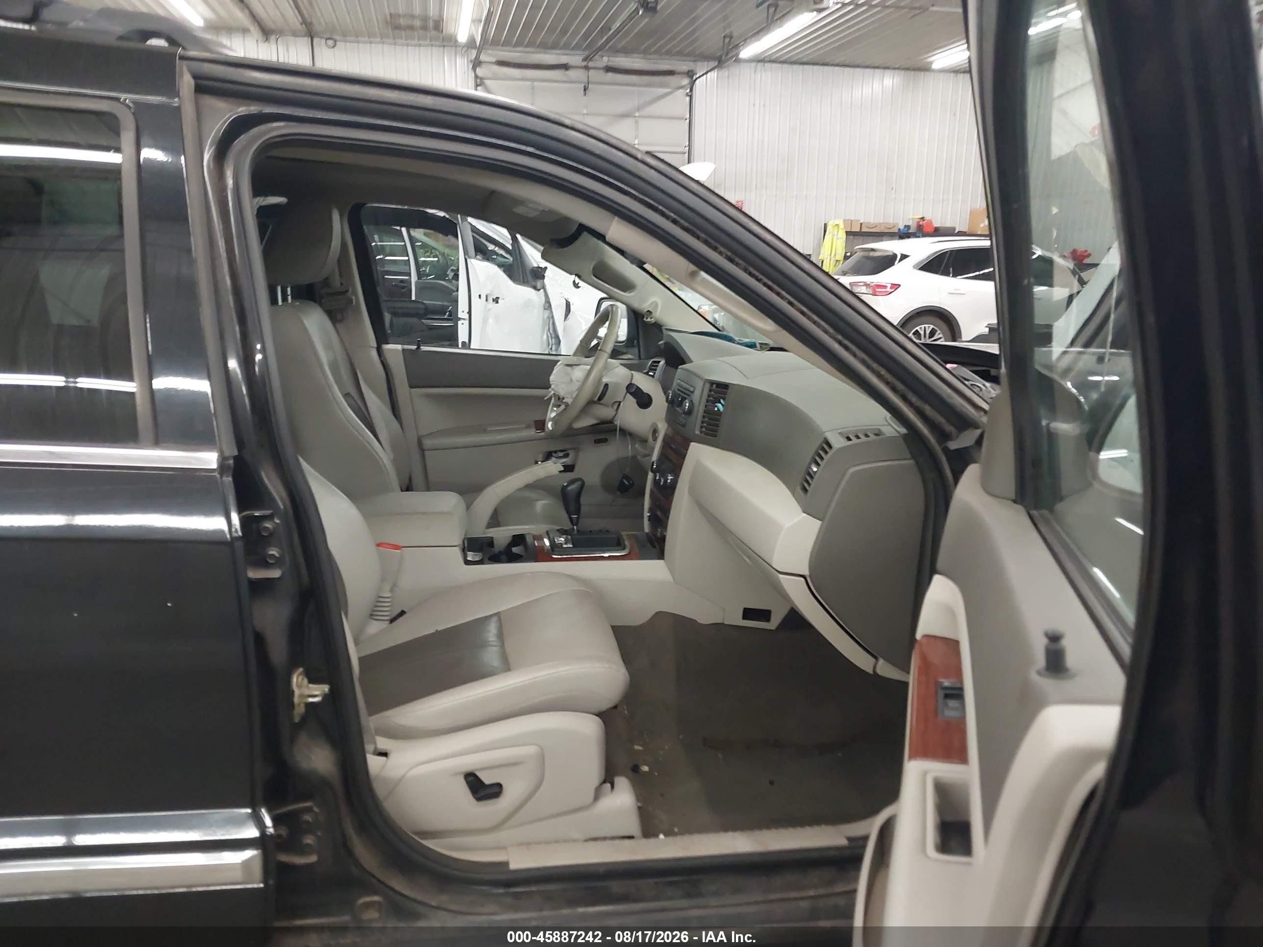 2005 Jeep Grand Cherokee Limited Black vin: 1J4HR58N65C731389