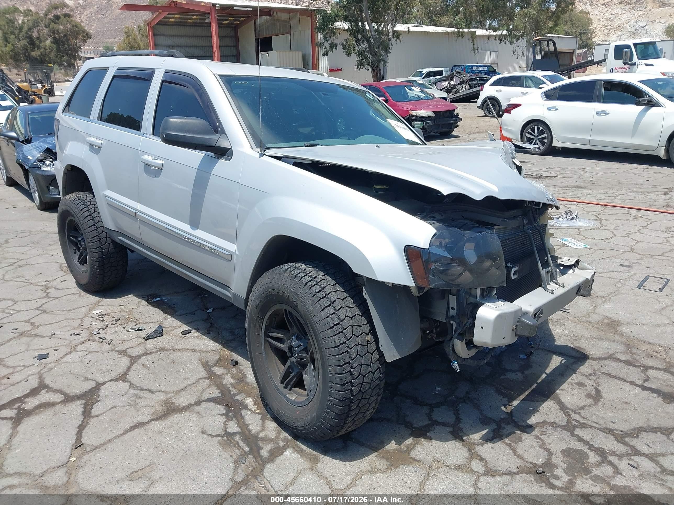 2005 Jeep Grand Cherokee Limited Silver vin: 1J4HR58N75C511856