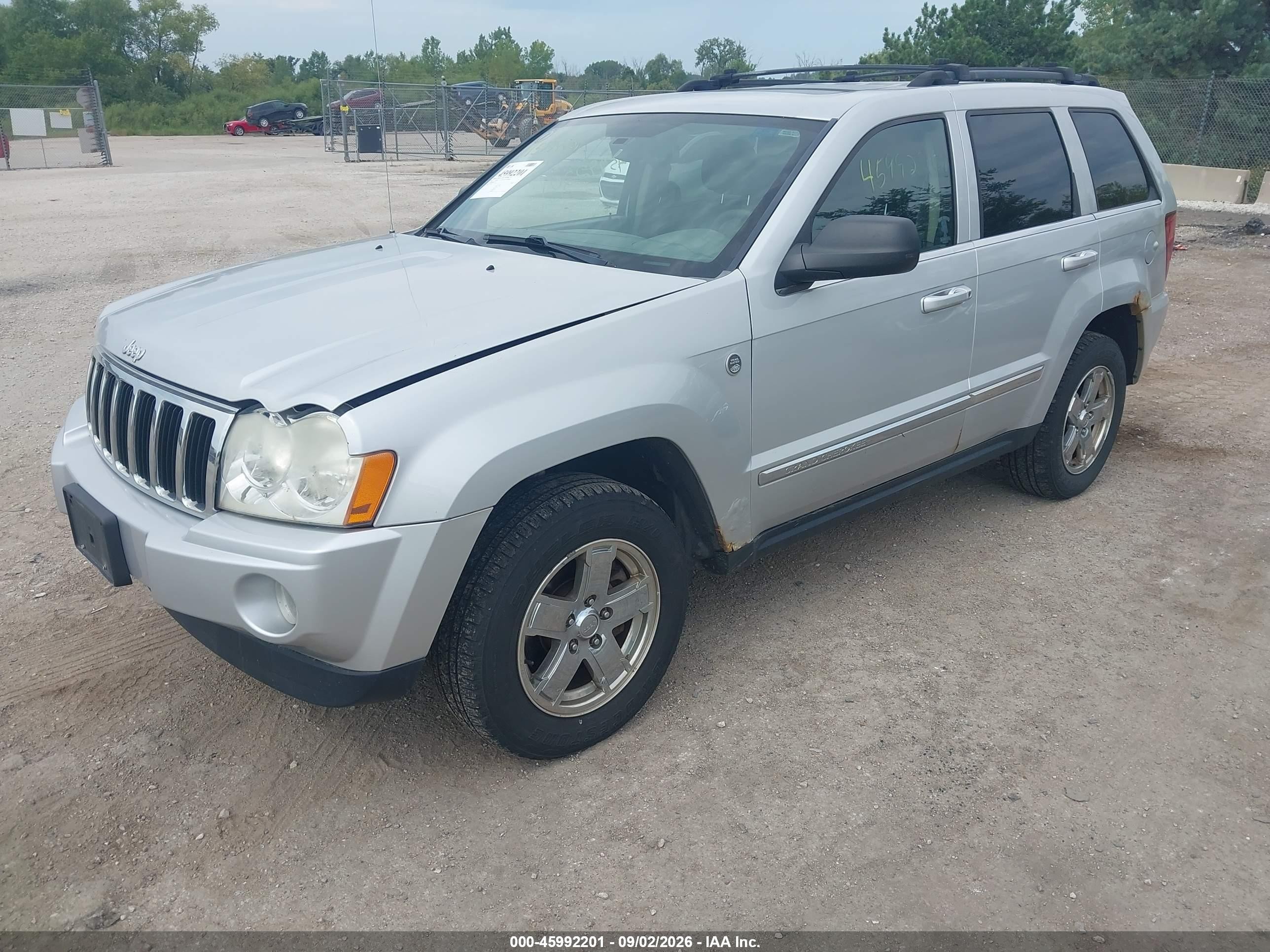 2006 Jeep Grand Cherokee Limited Silver vin: 1J4HR58N76C116190