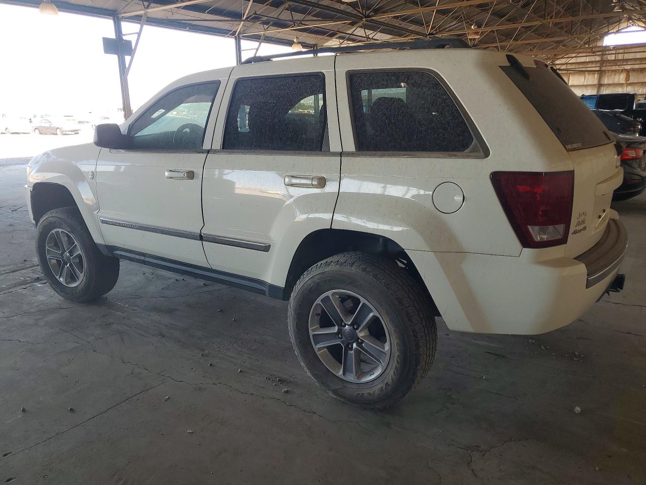 2005 Jeep Grand Cherokee Limited White vin: 1J4HR58N95C706406