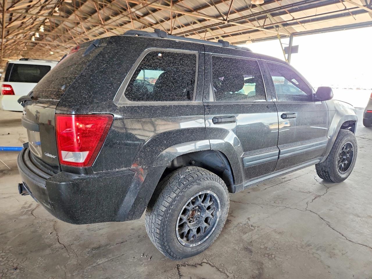 2005 Jeep Grand Cherokee Laredo Black vin: 1J4HS48N35C643043