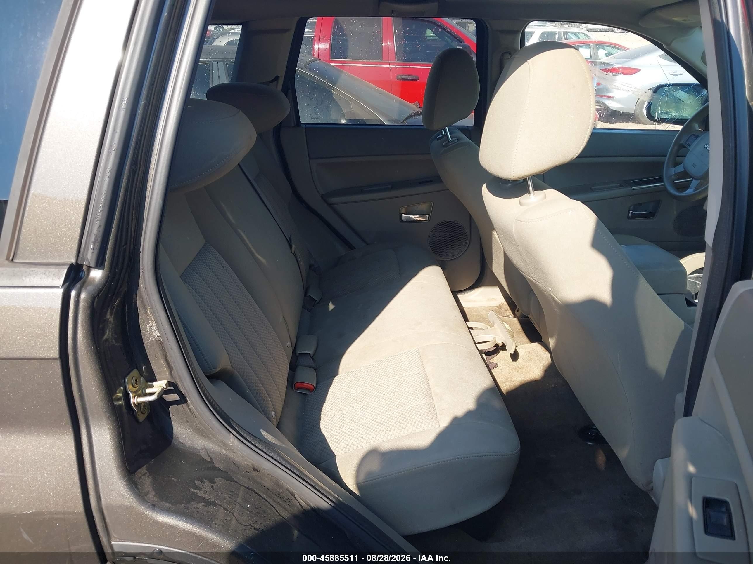 2005 Jeep Grand Cherokee Laredo Green vin: 1J4HS48N65C545429