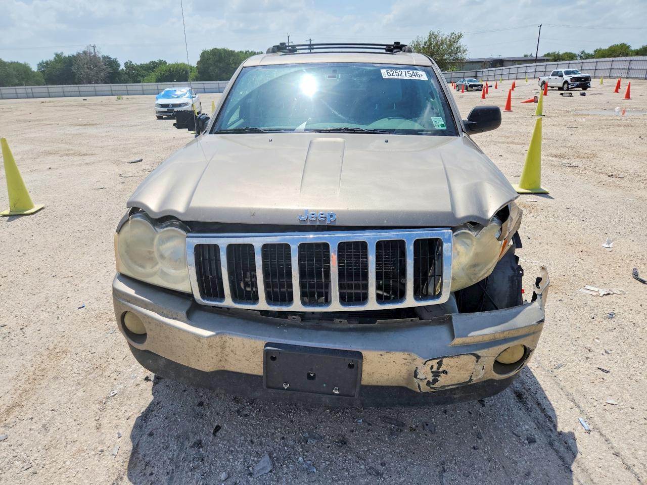 2005 Jeep Grand Cherokee Limited Beige vin: 1J4HS58N05C570882