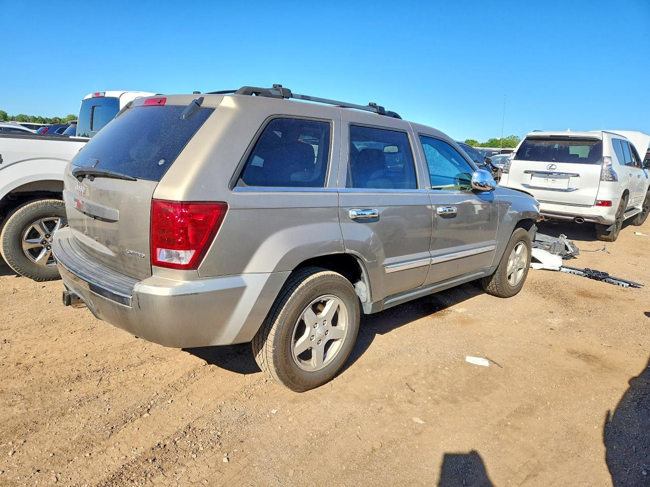 2005 Jeep Grand Cherokee Limited Tan vin: 1J4HS58N65C554072
