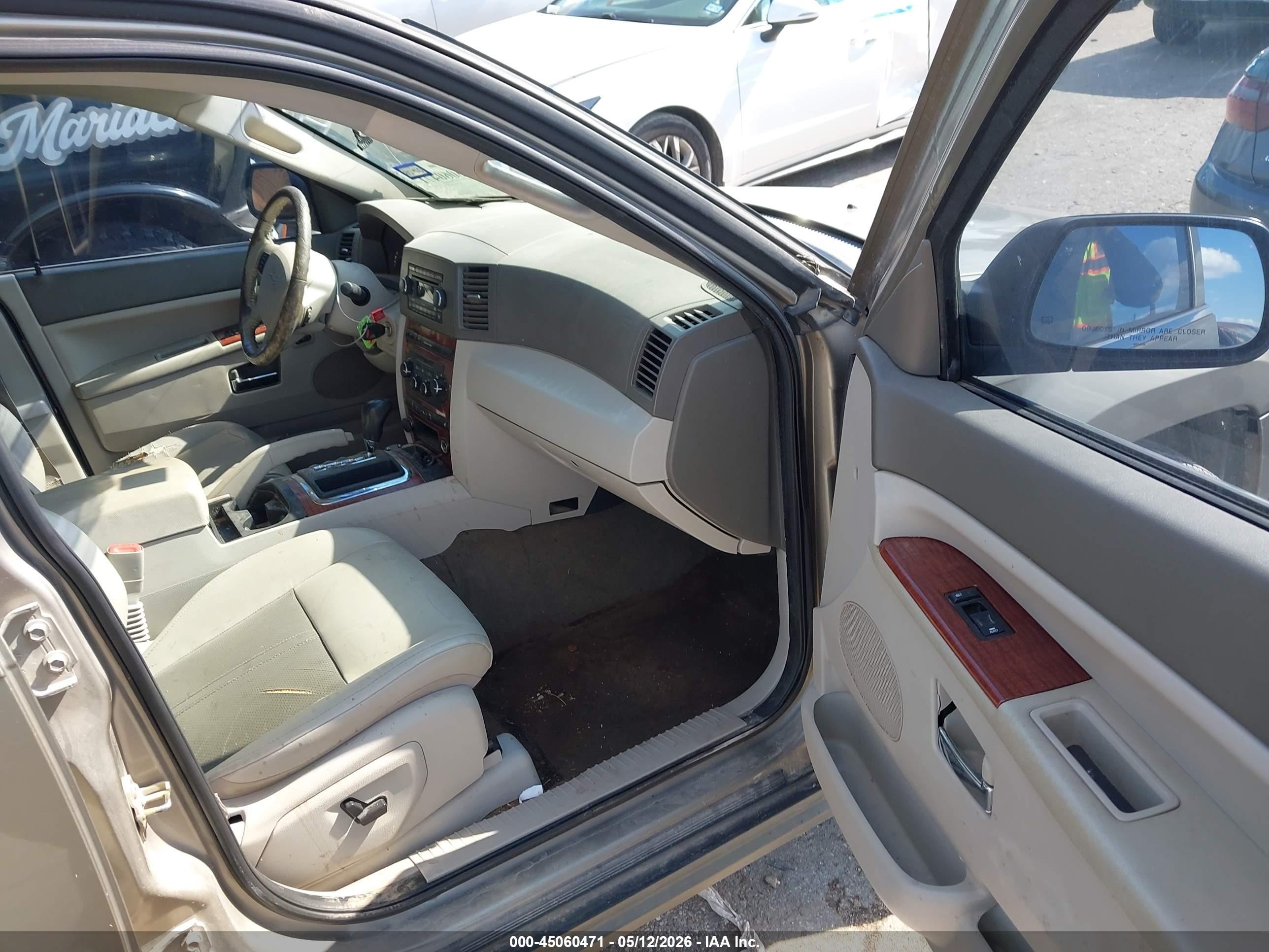 2006 Jeep Grand Cherokee Limited Beige vin: 1J4HS58N86C126960