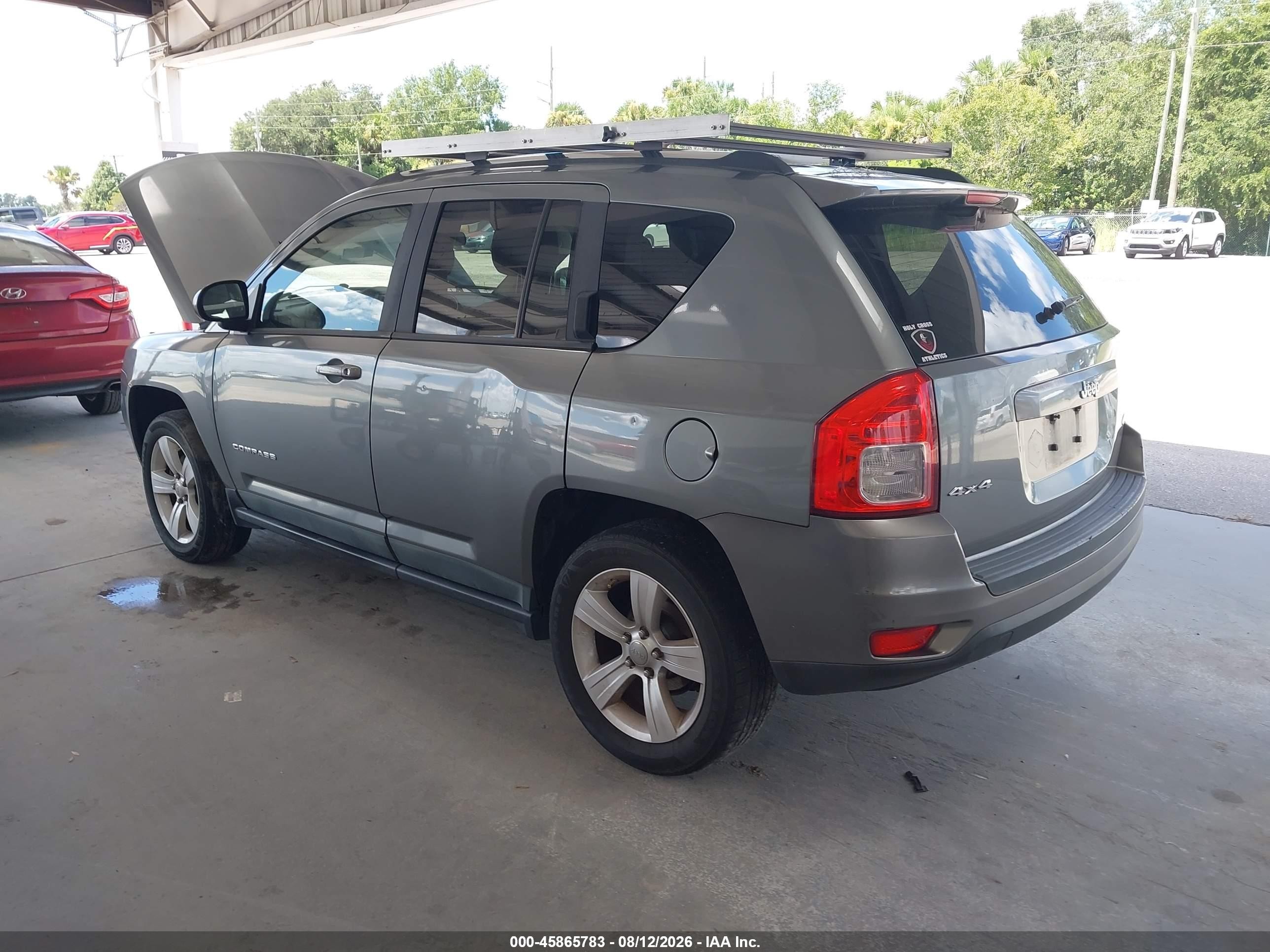 2011 Jeep Compass   Gray vin: 1J4NF1FB0BD266353