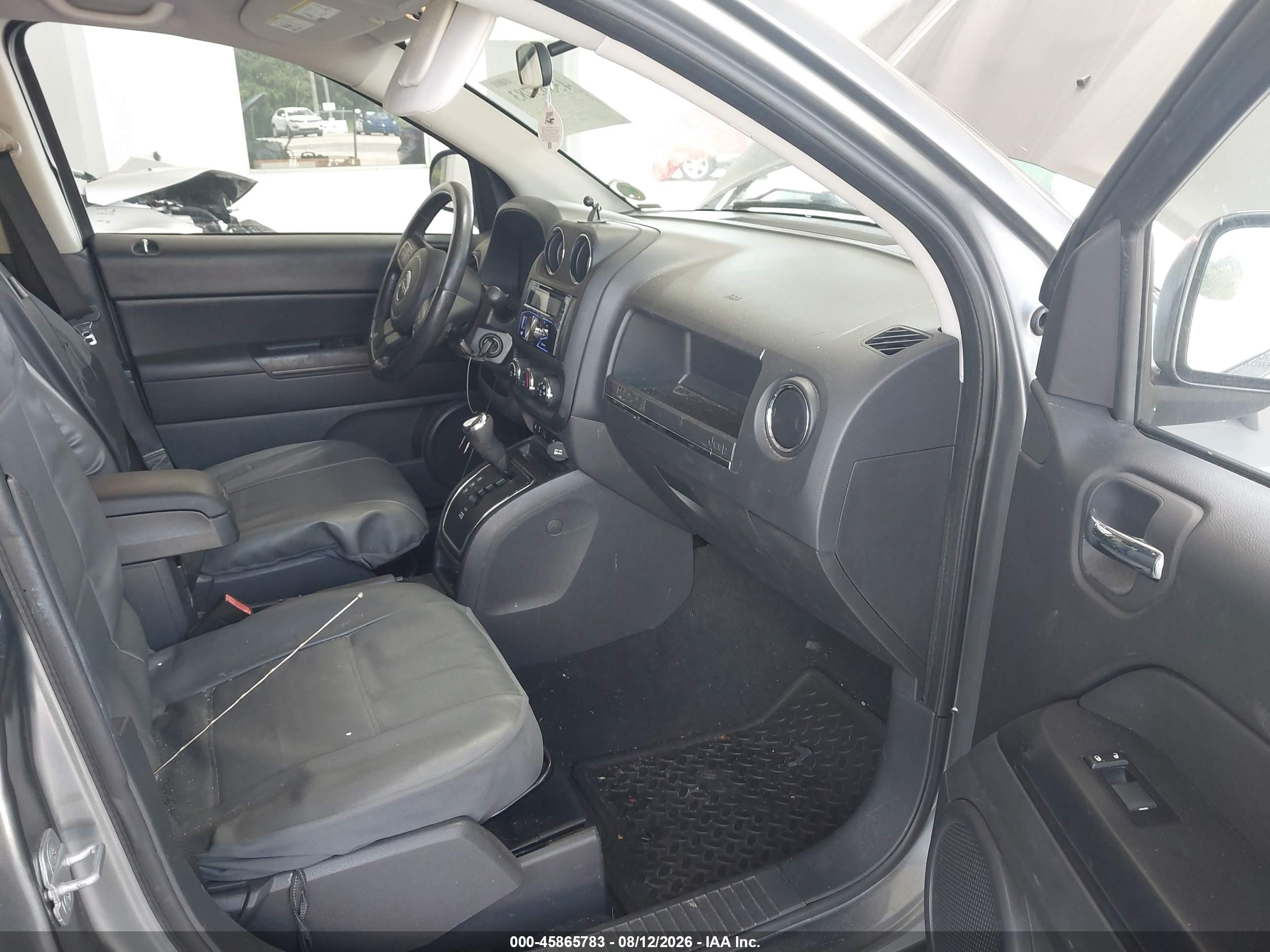 2011 Jeep Compass   Gray vin: 1J4NF1FB0BD266353