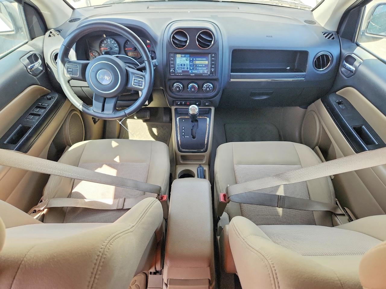 2011 Jeep Compass Sport White vin: 1J4NF1FB2BD201679
